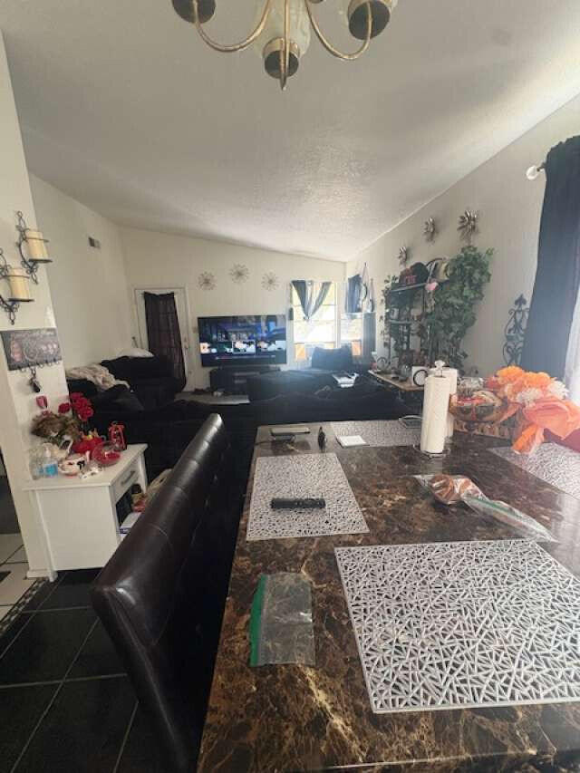 Photo 5 — 1372 Lil Avenue NE