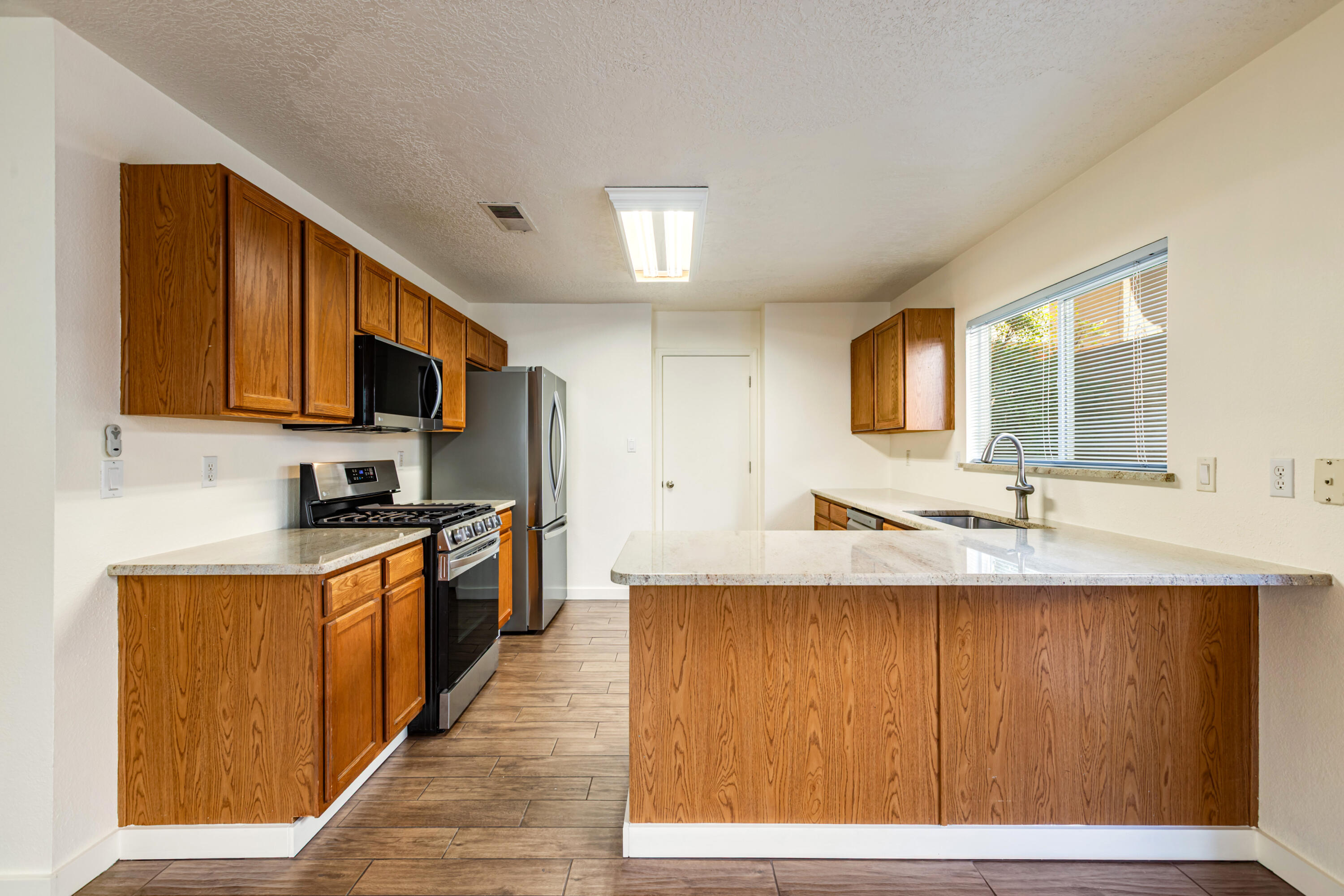 Photo 16 — 12509 Snowmass Way NE