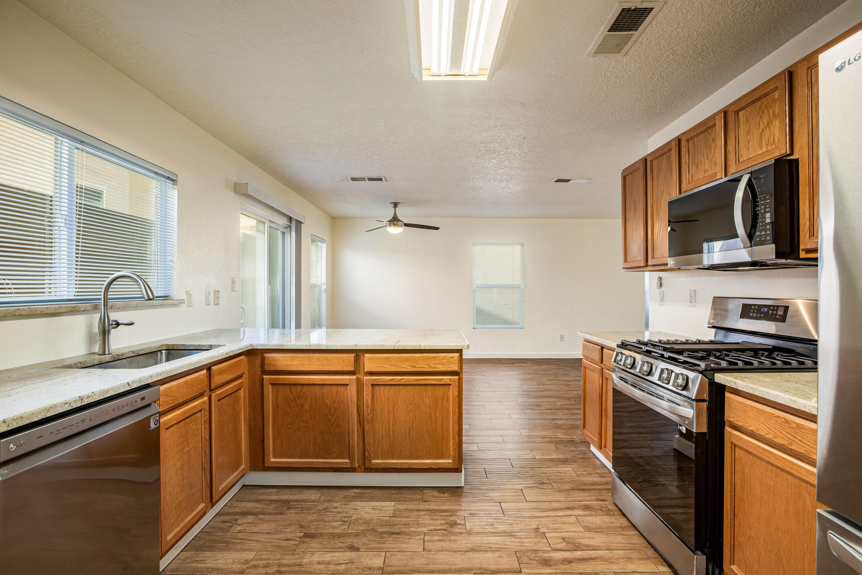 Photo 19 — 12509 Snowmass Way NE