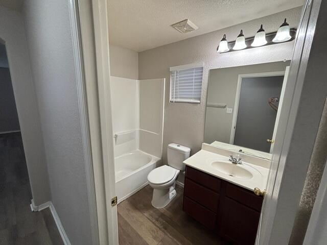 Photo 6 — 7836 Latir Mesa Road NW