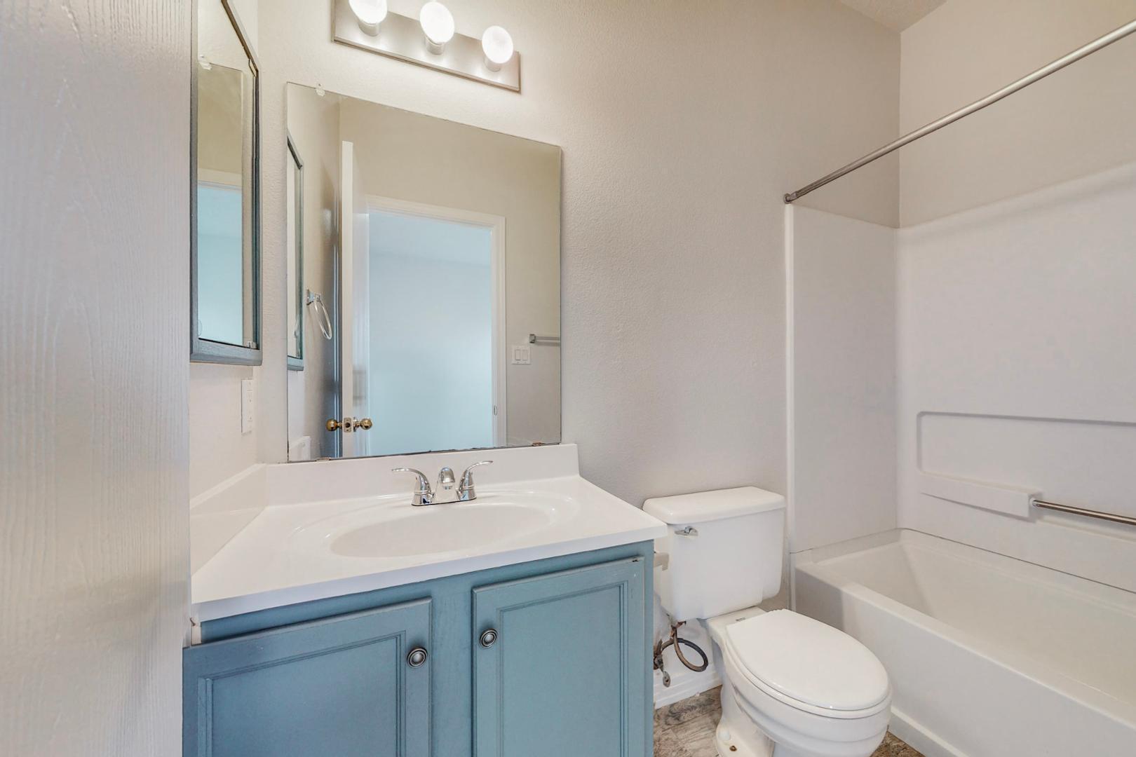 Photo 20 — 5419 Saturnia Road NW