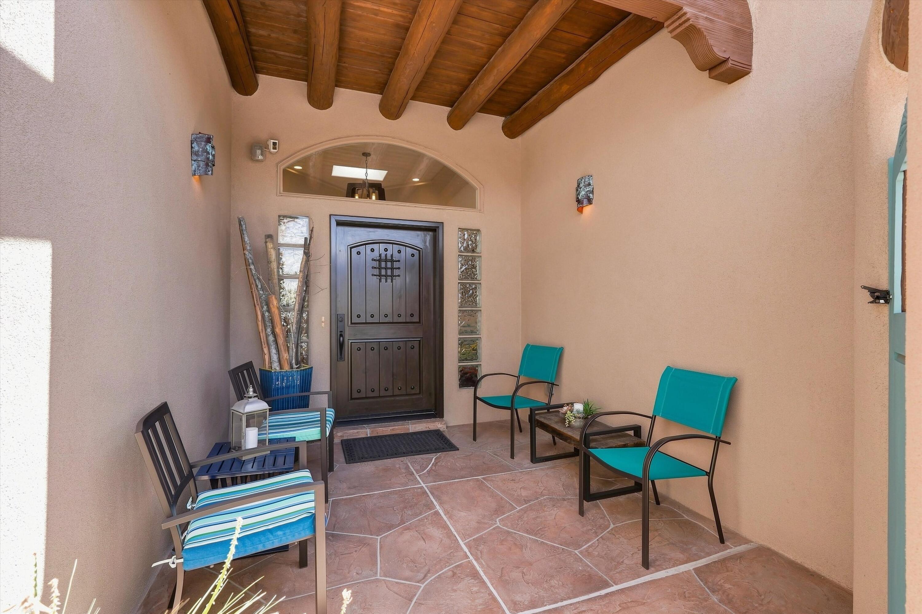 Photo 10 — 6420 Anasazi Drive NE