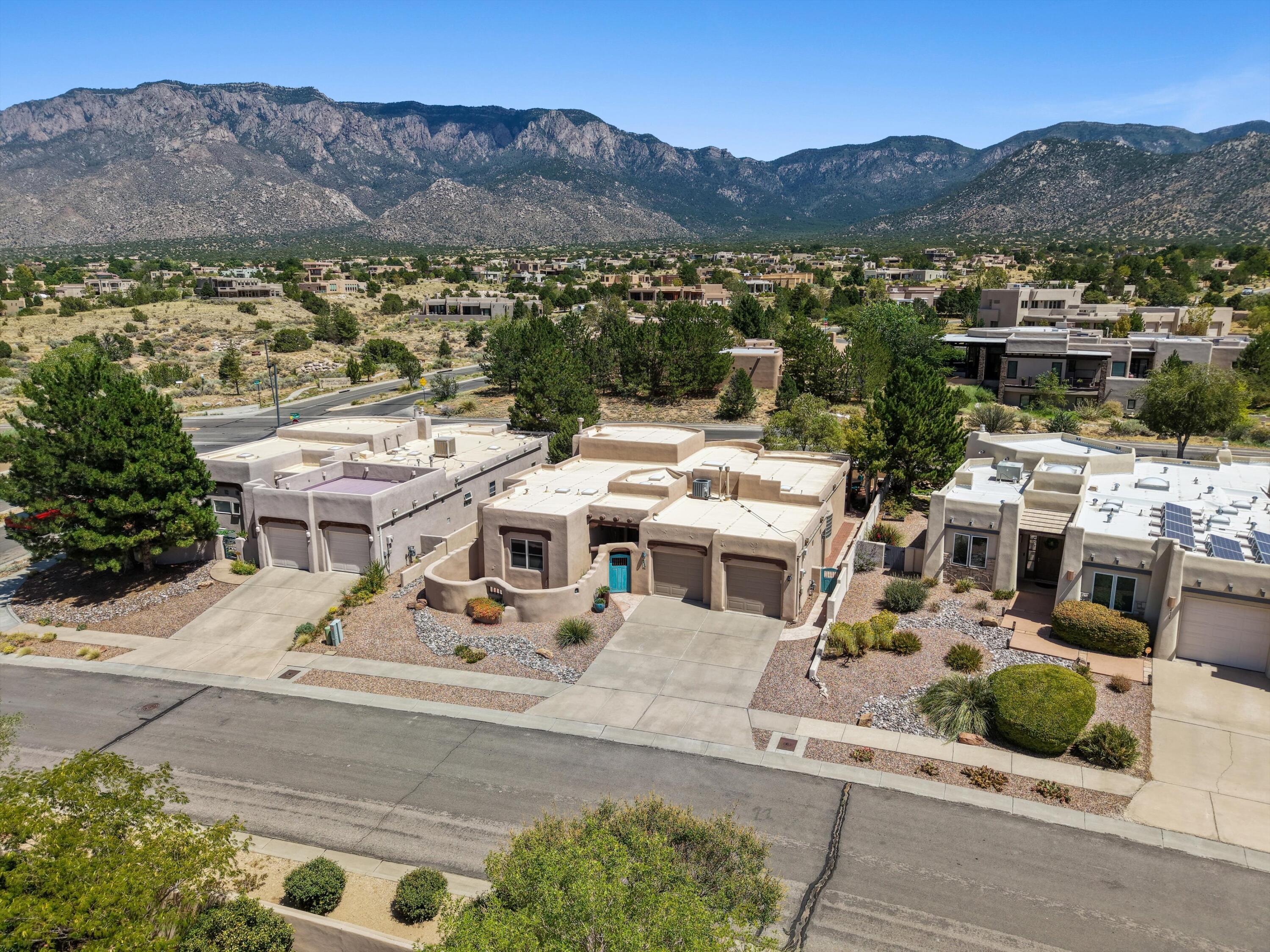 Photo 5 — 6420 Anasazi Drive NE