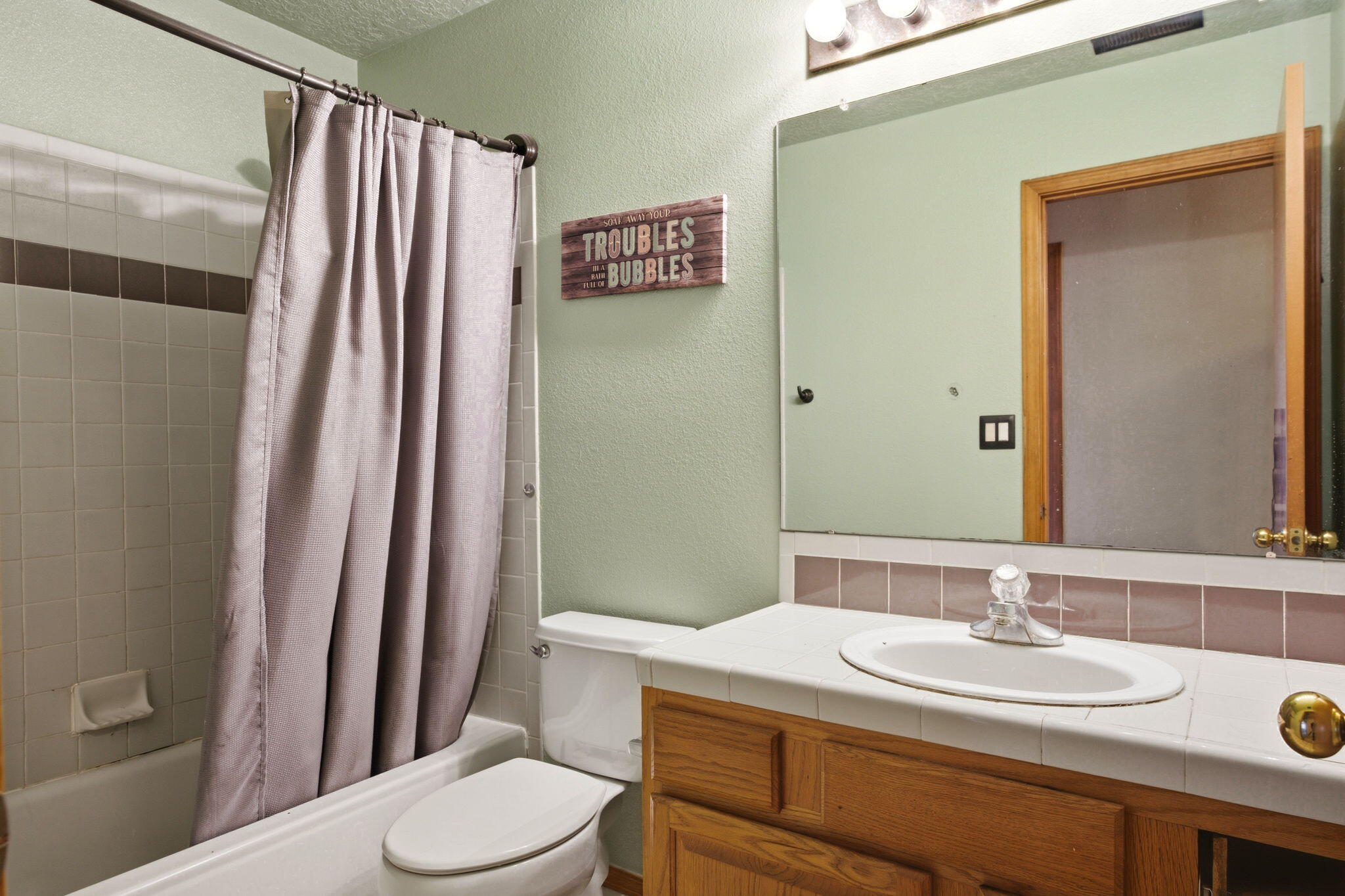Photo 5 — 1710 Villa Contesa Drive NW