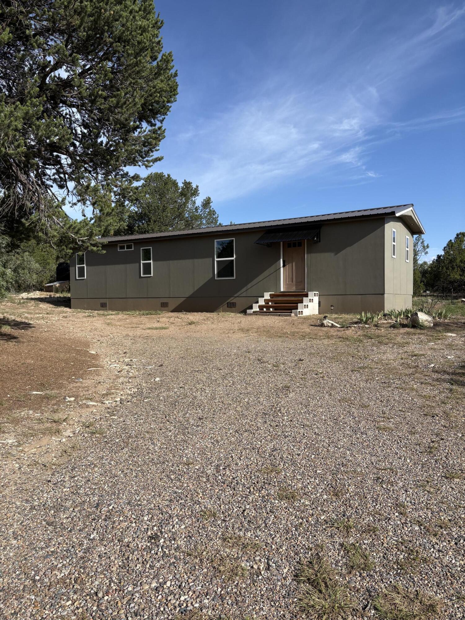 45 Holli Loop, Edgewood, NM 87015