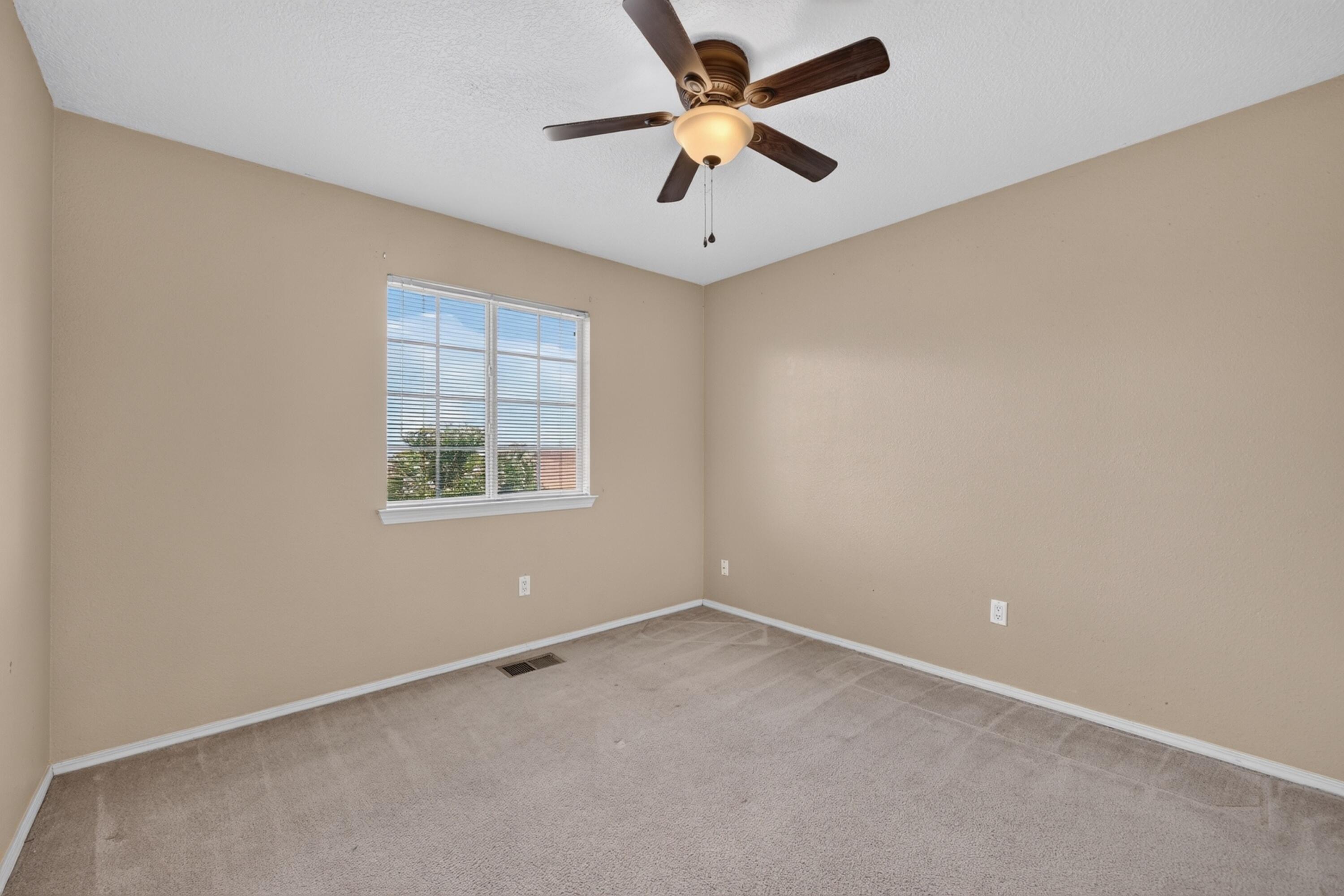 Photo 2 — 543 Sky Tower Street SW