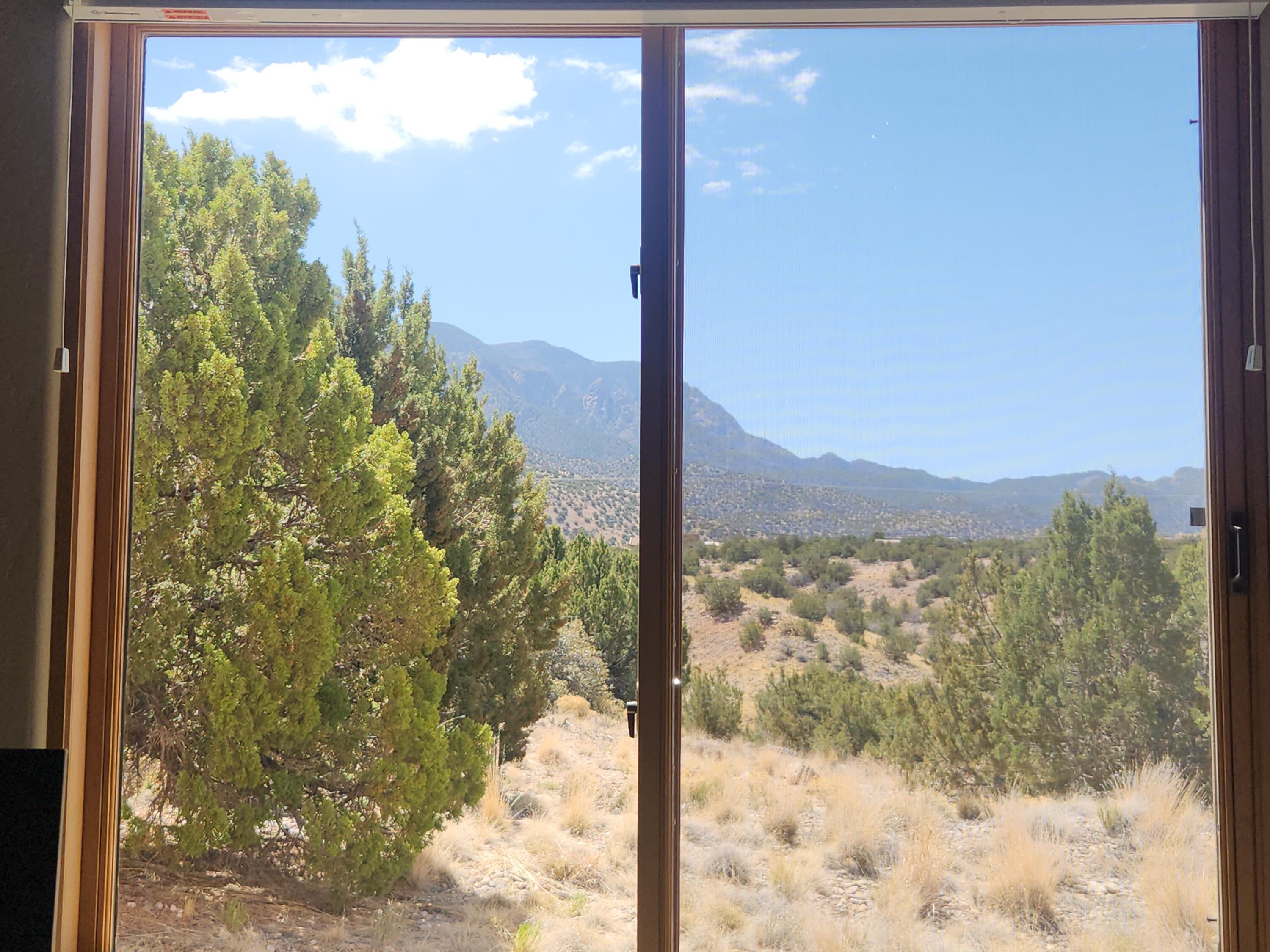 Photo 13 — 10 Pinon Ridge Drive