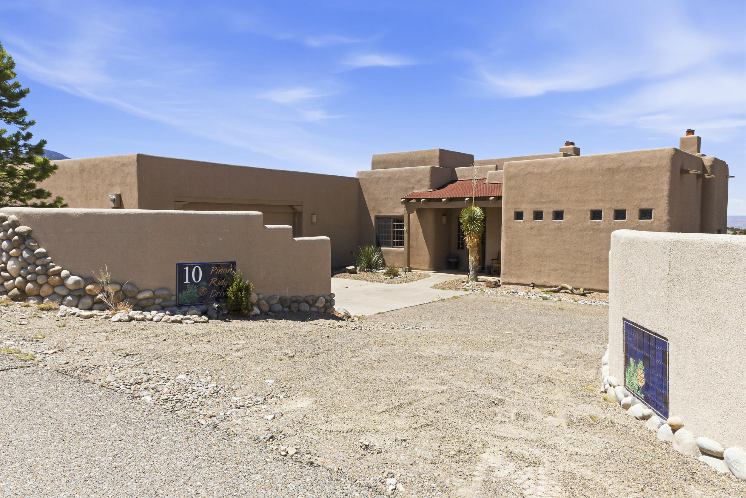 Photo 7 — 10 Pinon Ridge Drive