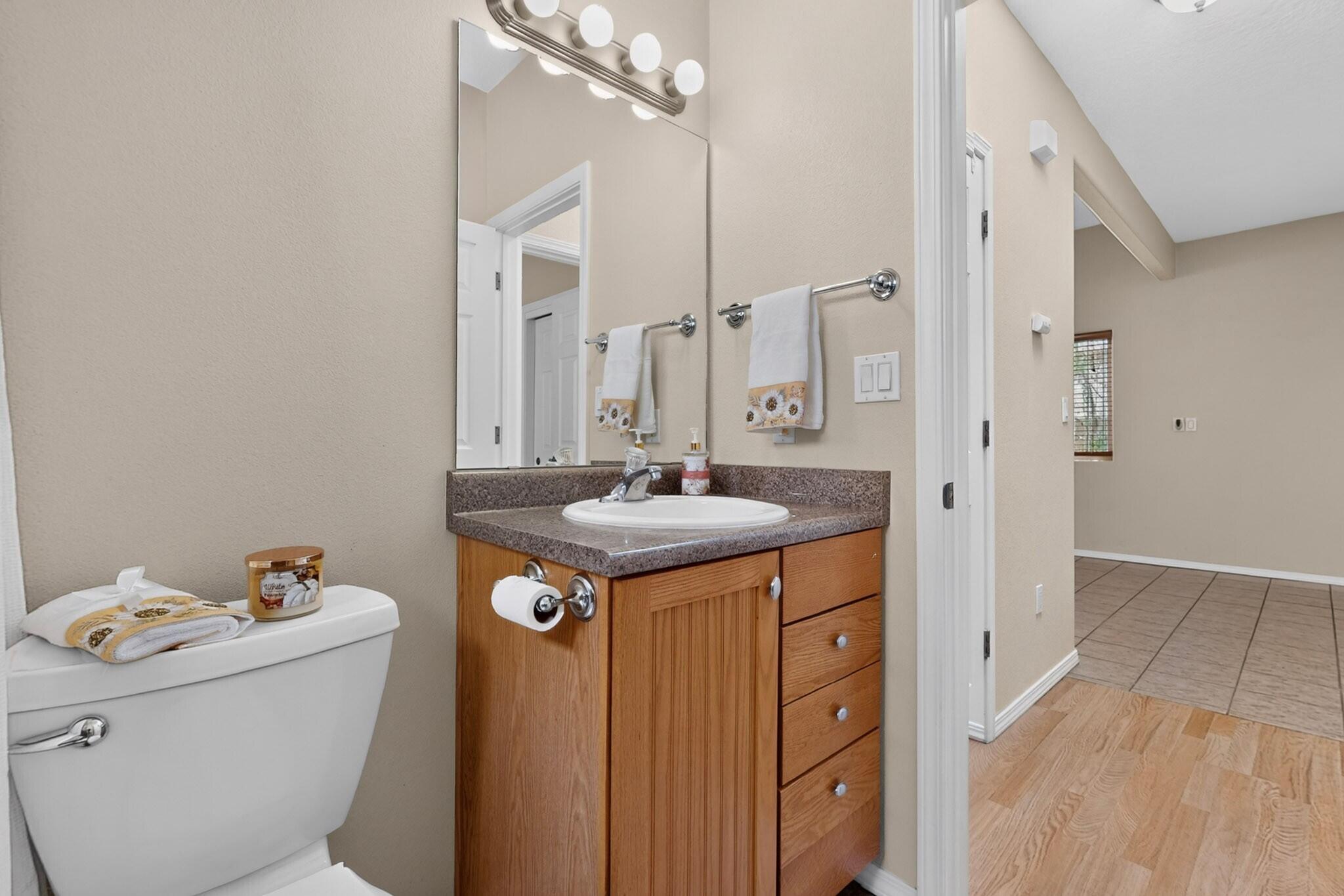 Photo 9 — 4405 Desert Chicory Court SE