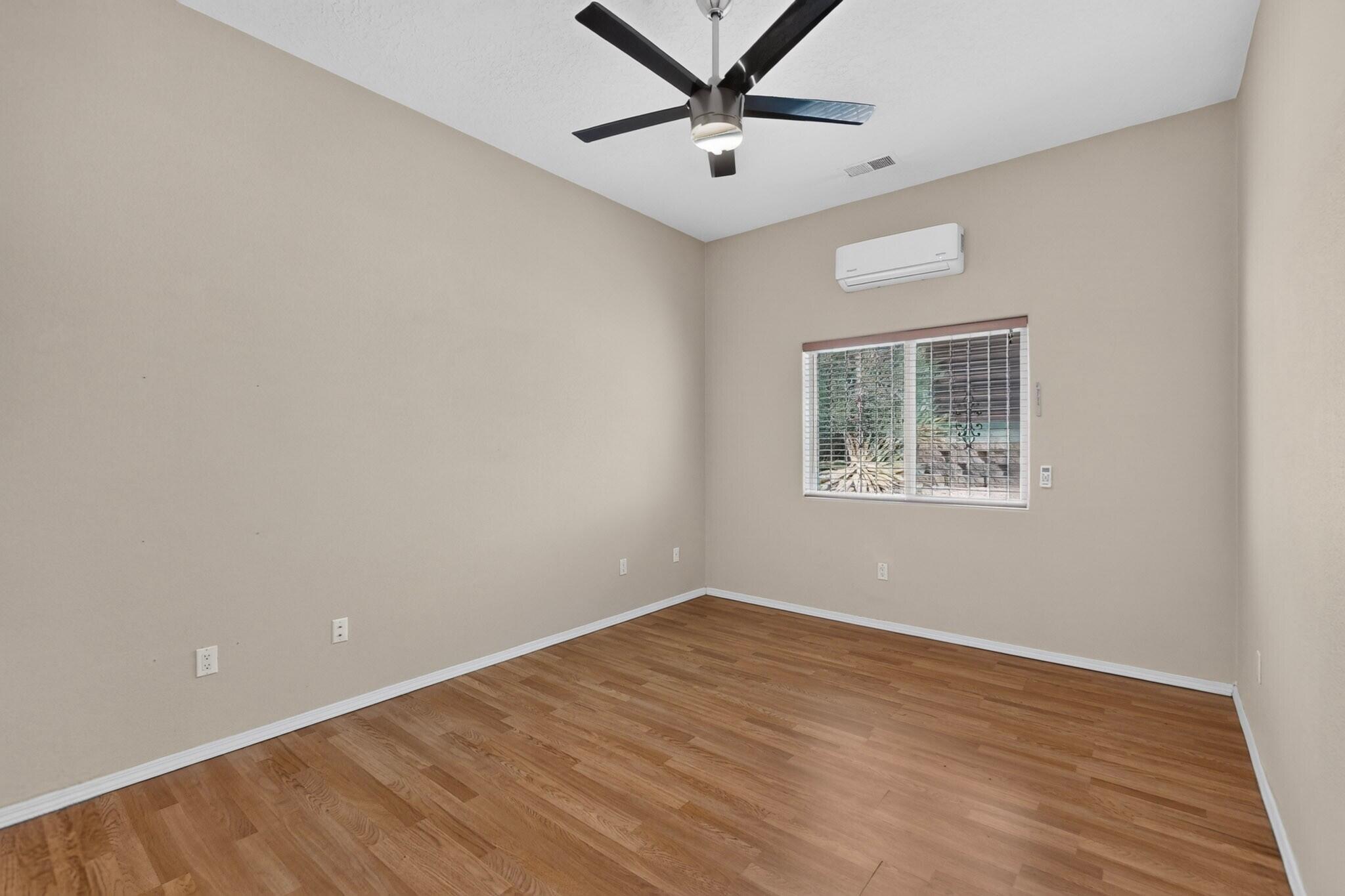 Photo 10 — 4405 Desert Chicory Court SE