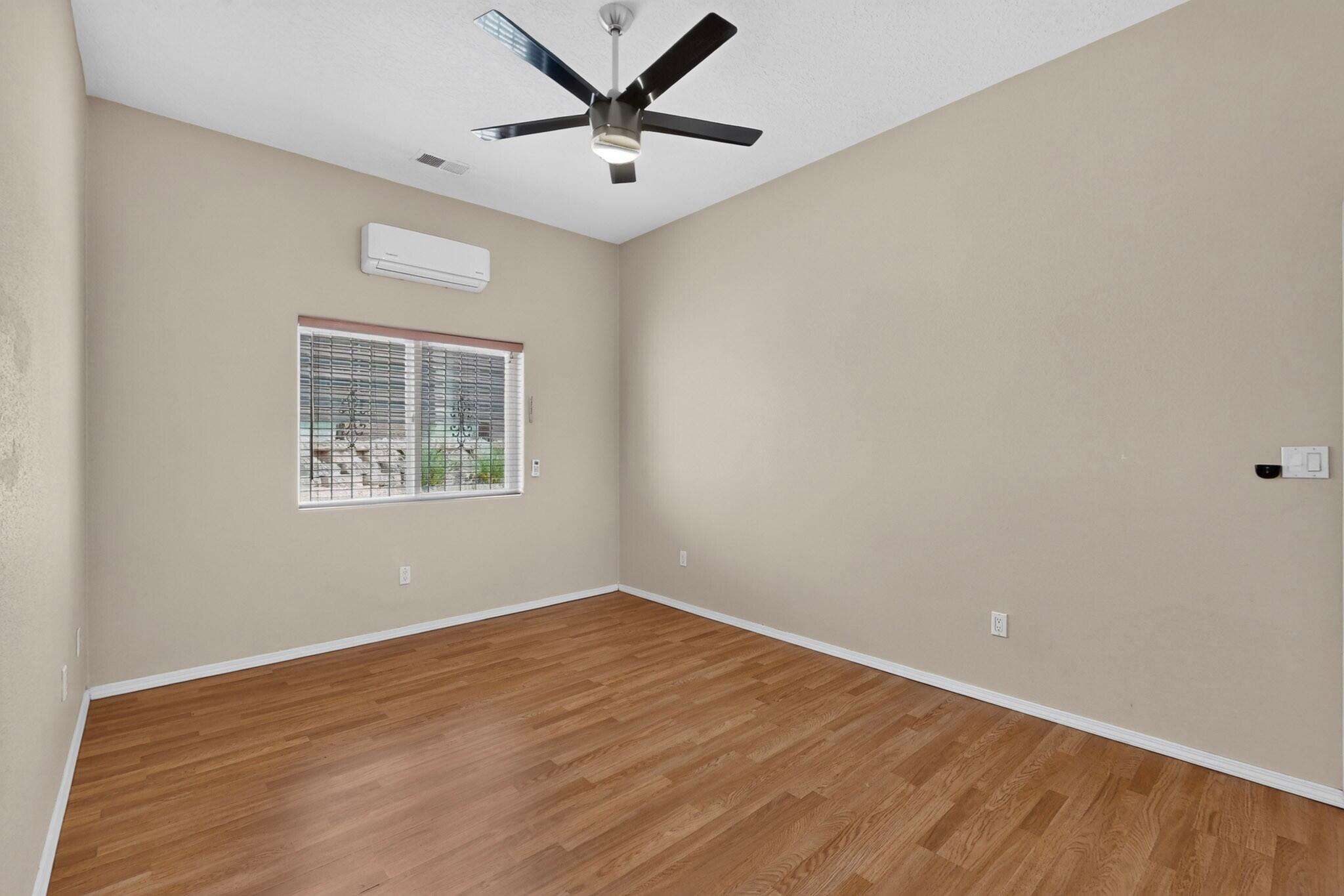 Photo 11 — 4405 Desert Chicory Court SE