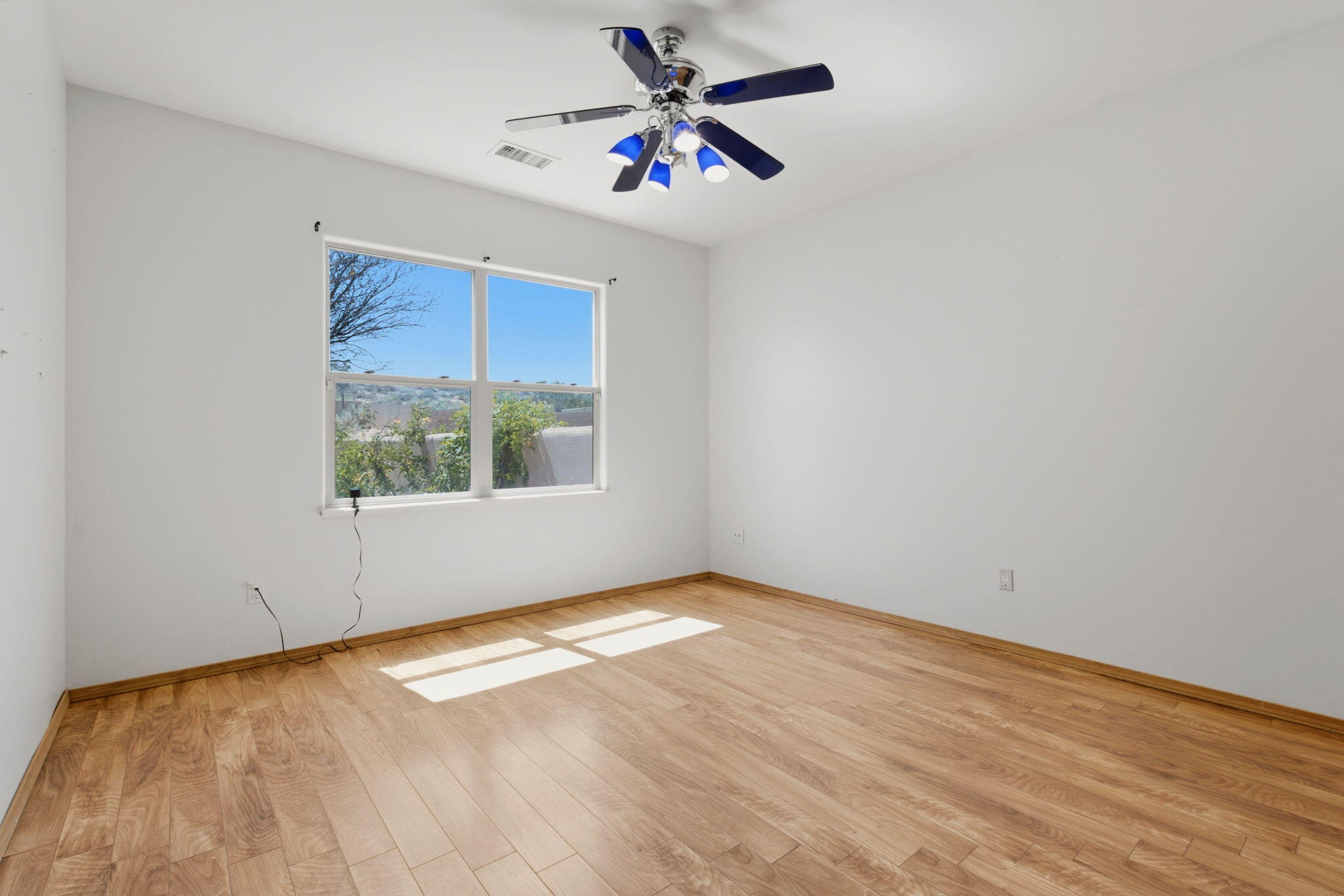 Photo 5 — 6325 Del Carmen Drive NE