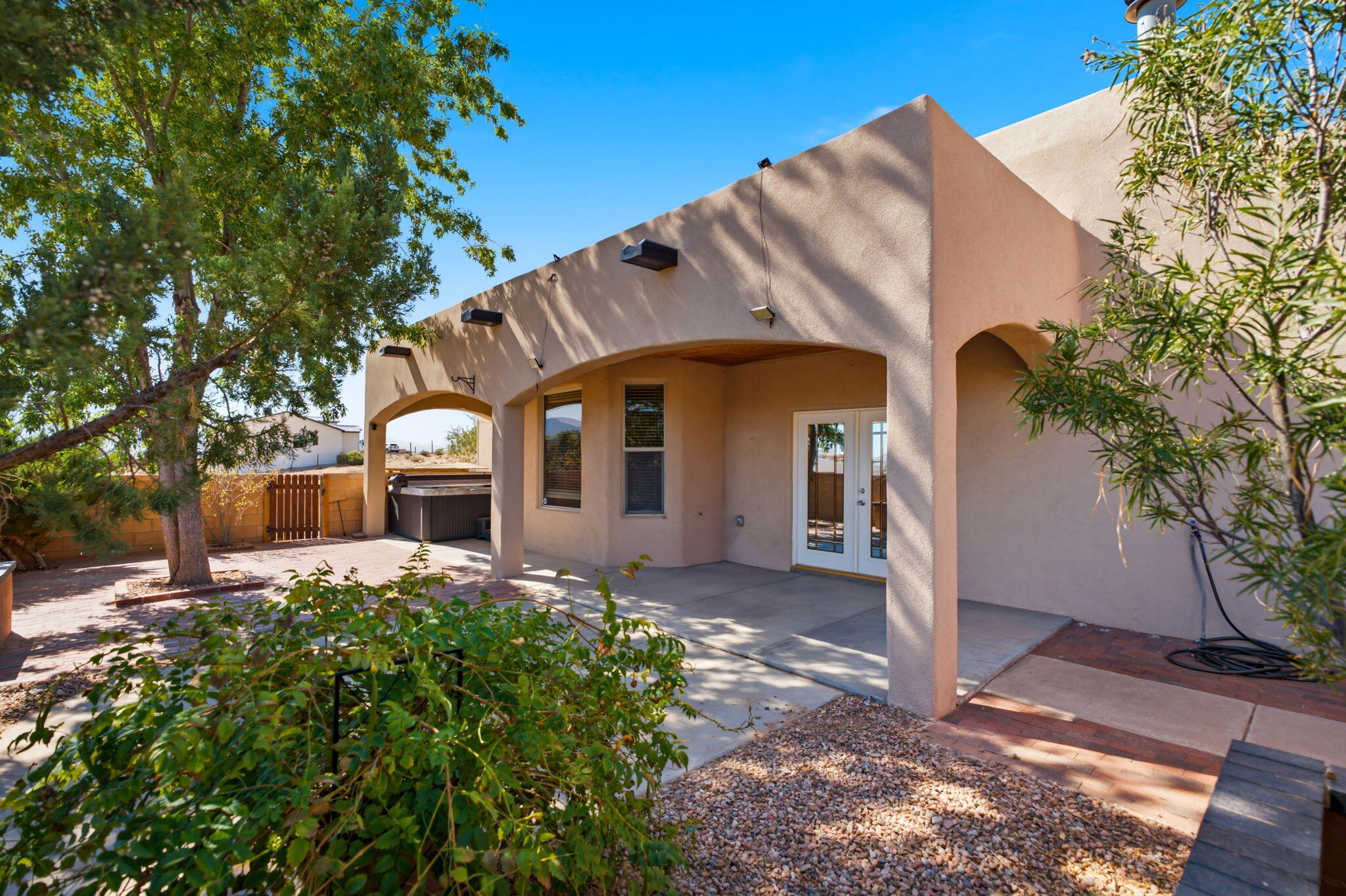 Photo 18 — 6325 Del Carmen Drive NE