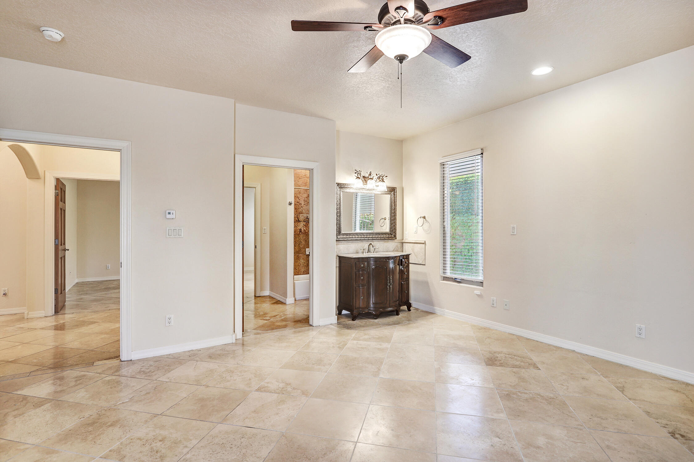 Photo 16 — 508 Laguna Seca Lane NW