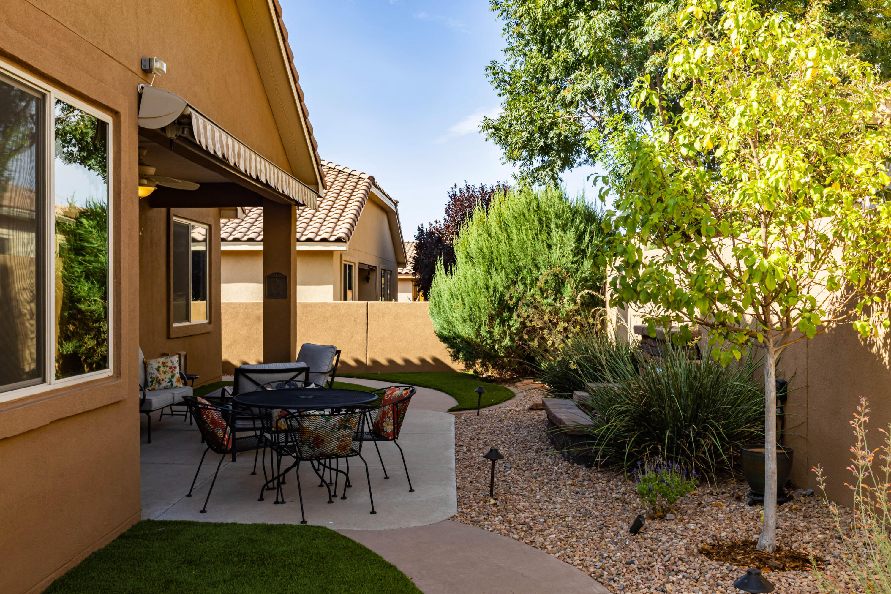 Photo 18 — 901 Prairie Zinnia Drive