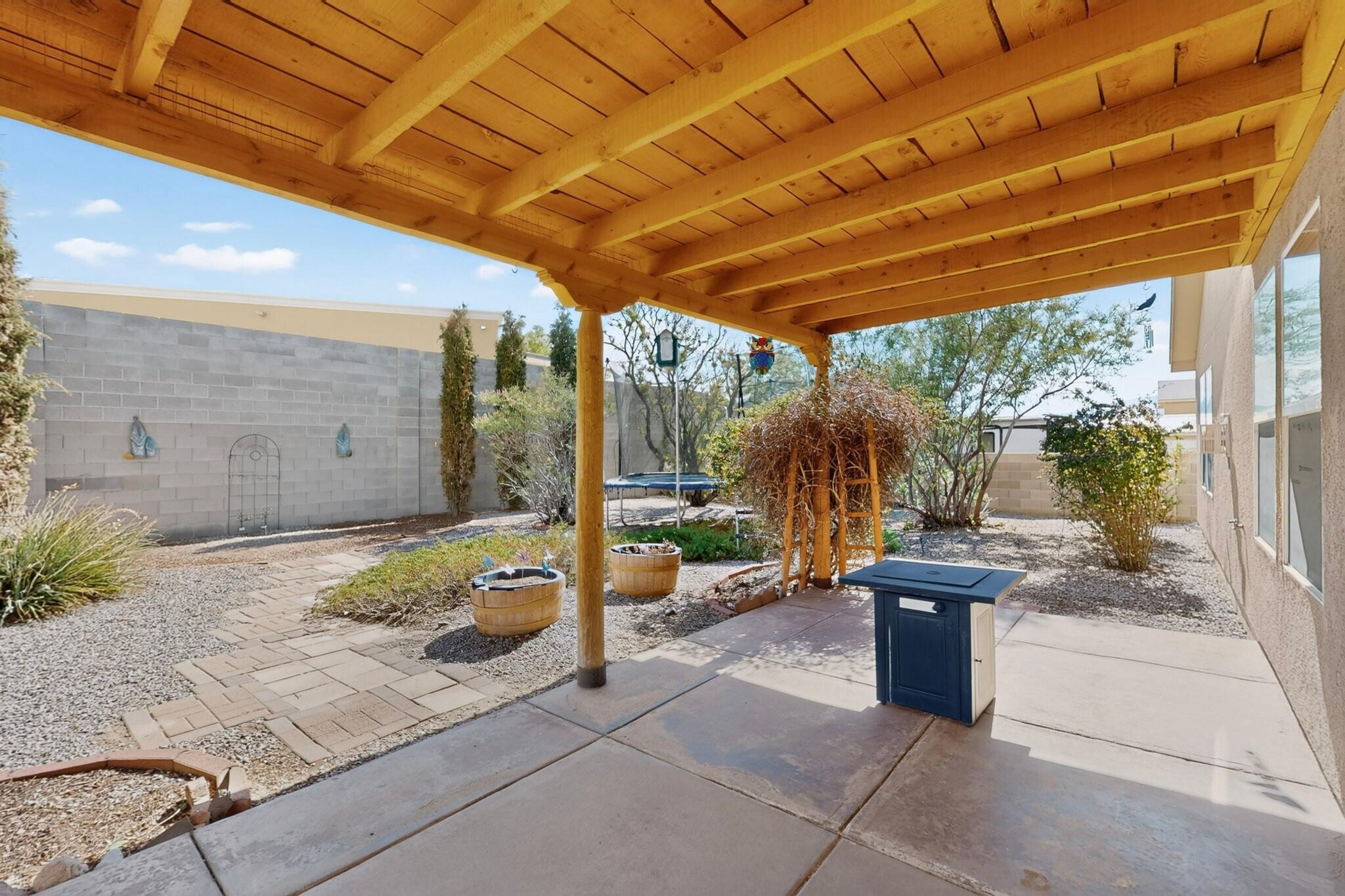 Photo 7 — 6125 Chaco Canyon Drive NE