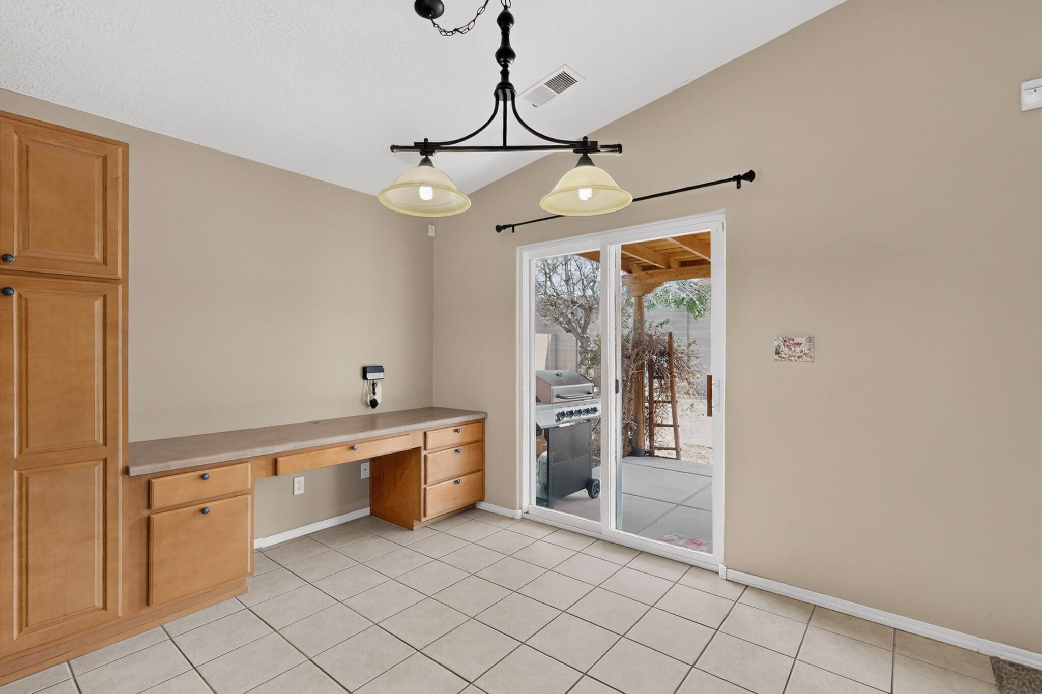Photo 18 — 6125 Chaco Canyon Drive NE