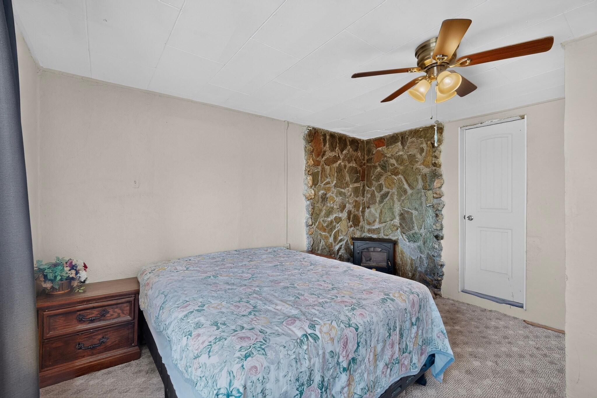 Photo 2 — 18431 U.S. 60