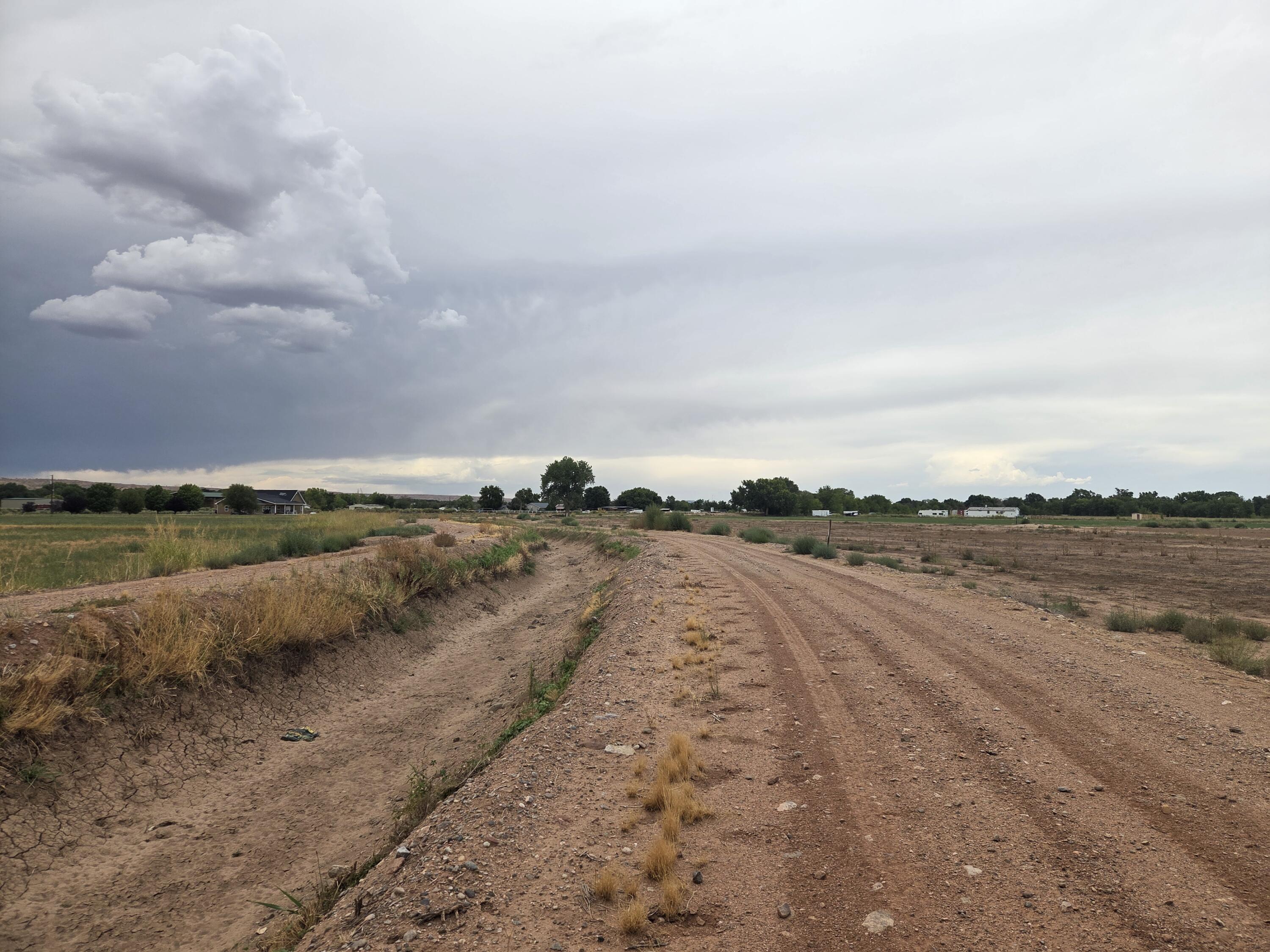 Photo 5 — VL LAND OF ATALIO CHAVEZ Tract: A E-5-18