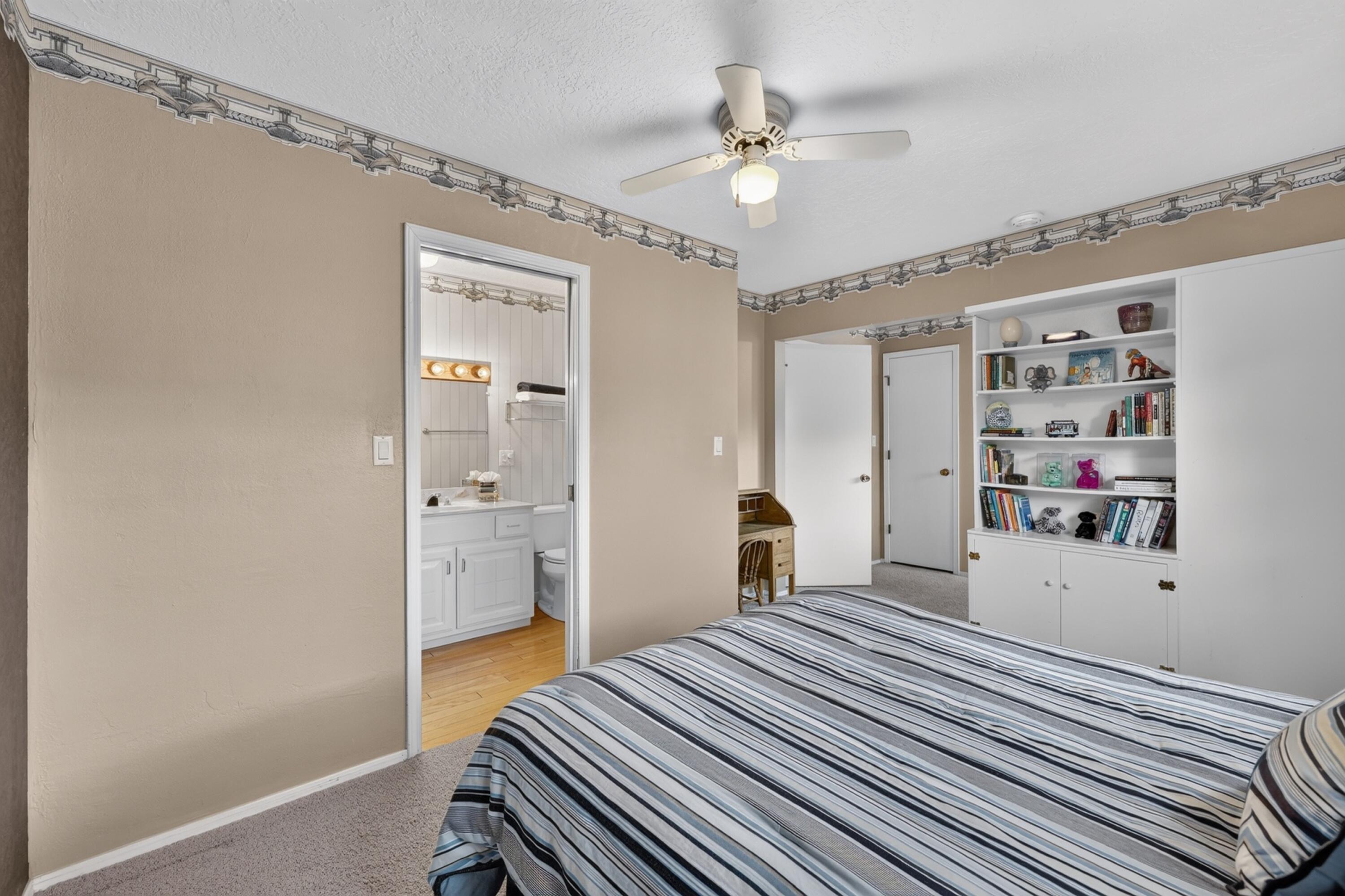 Photo 2 — 7916 Charger Trail NE