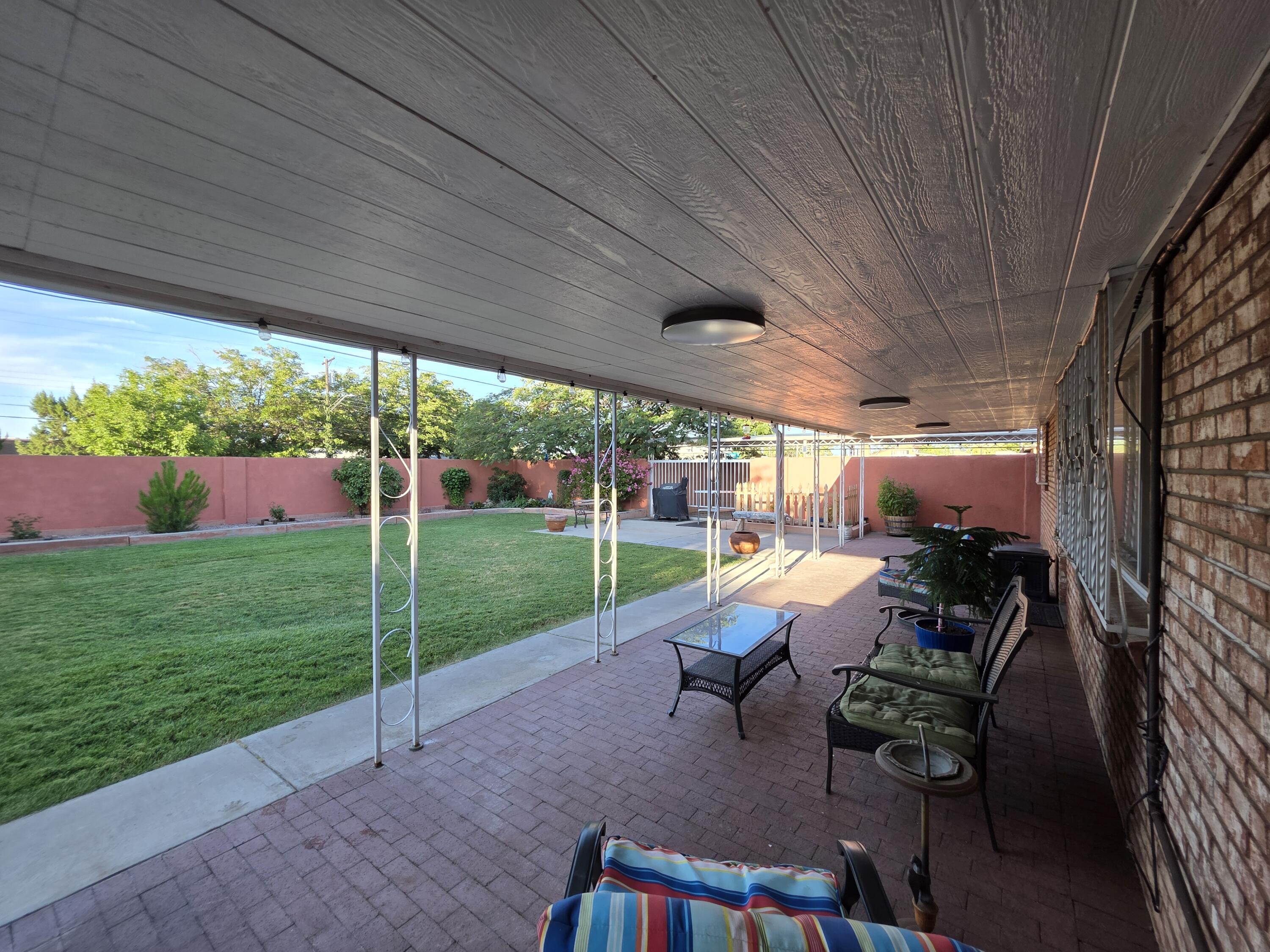 Photo 9 — 6900 Seminole Road NE