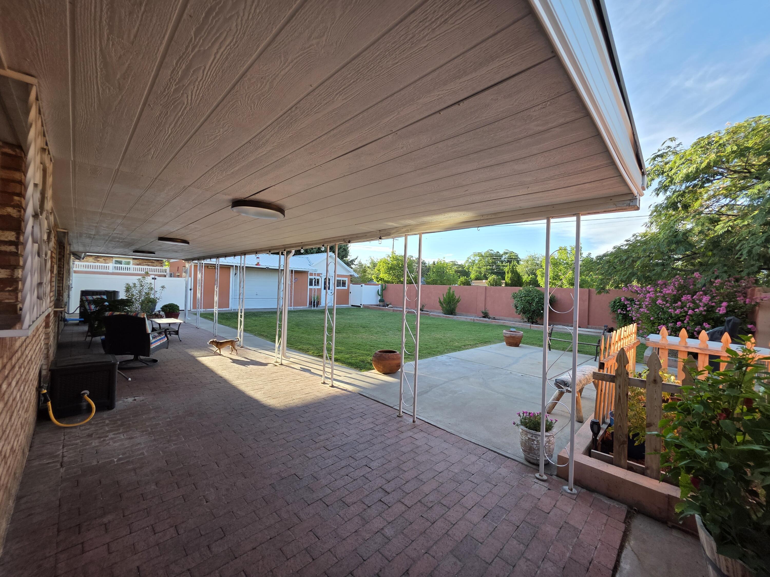 Photo 12 — 6900 Seminole Road NE