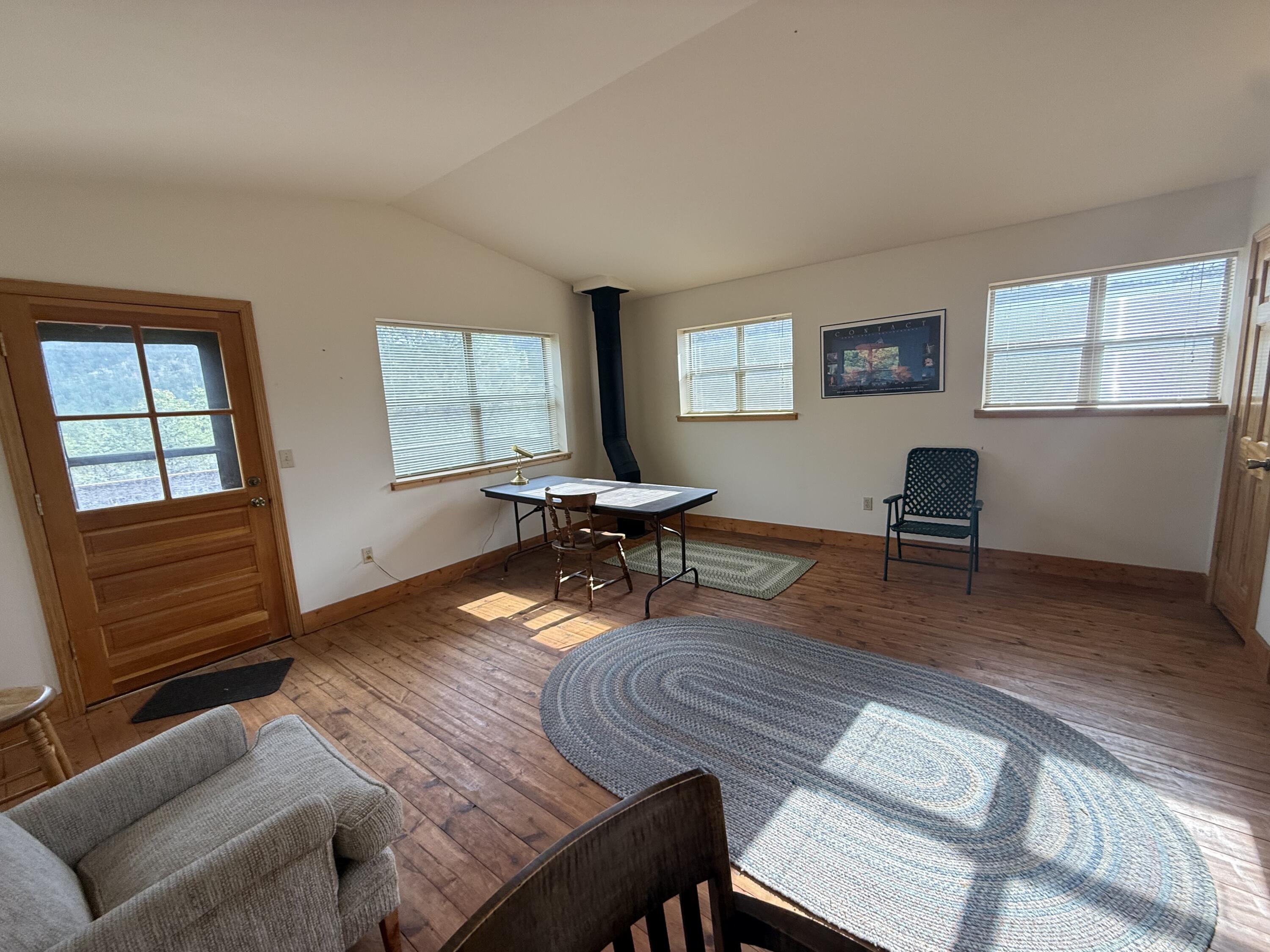 Photo 19 — 9 Cochise Drive