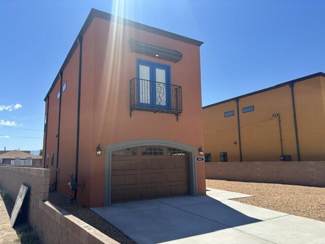 Photo 12 — 422 N Lala Street