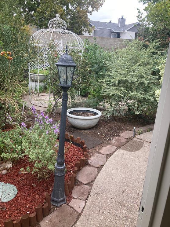Photo 3 — 7217 Vivian Drive NE