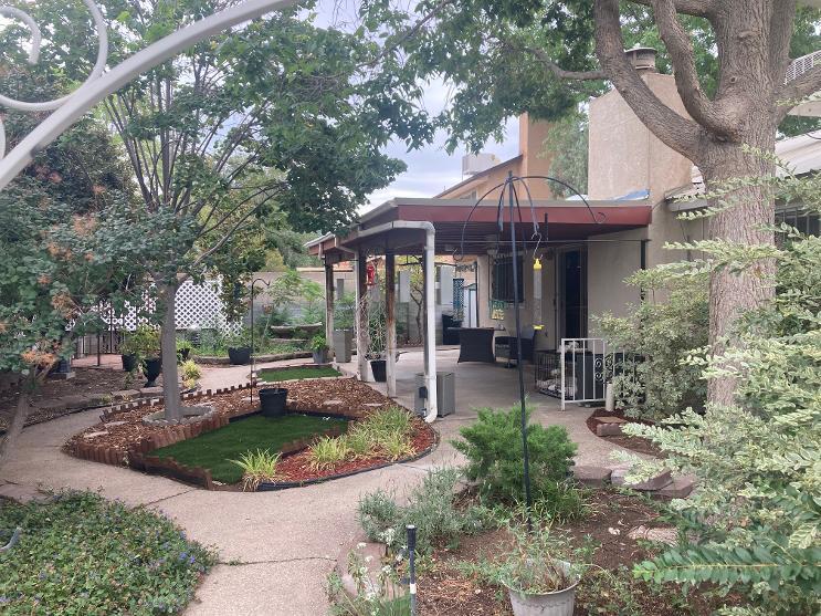 Photo 8 — 7217 Vivian Drive NE
