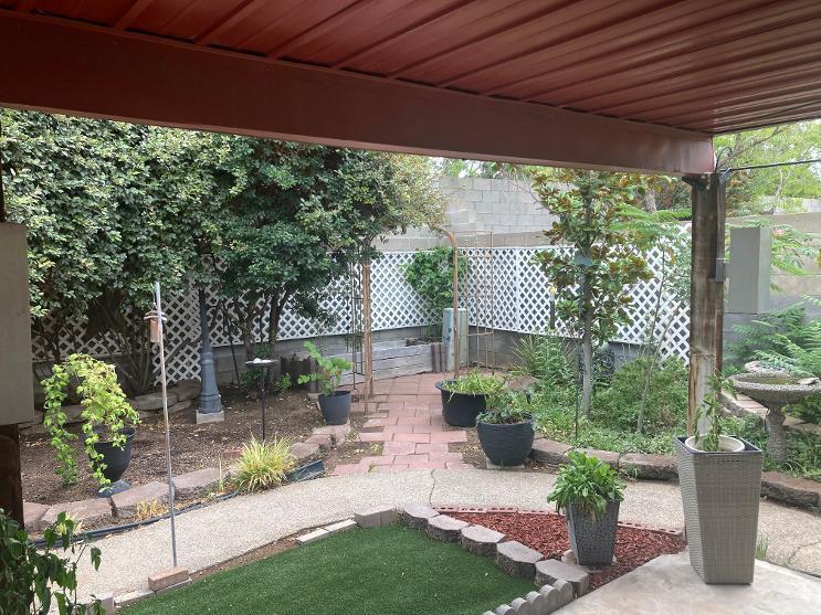 Photo 12 — 7217 Vivian Drive NE