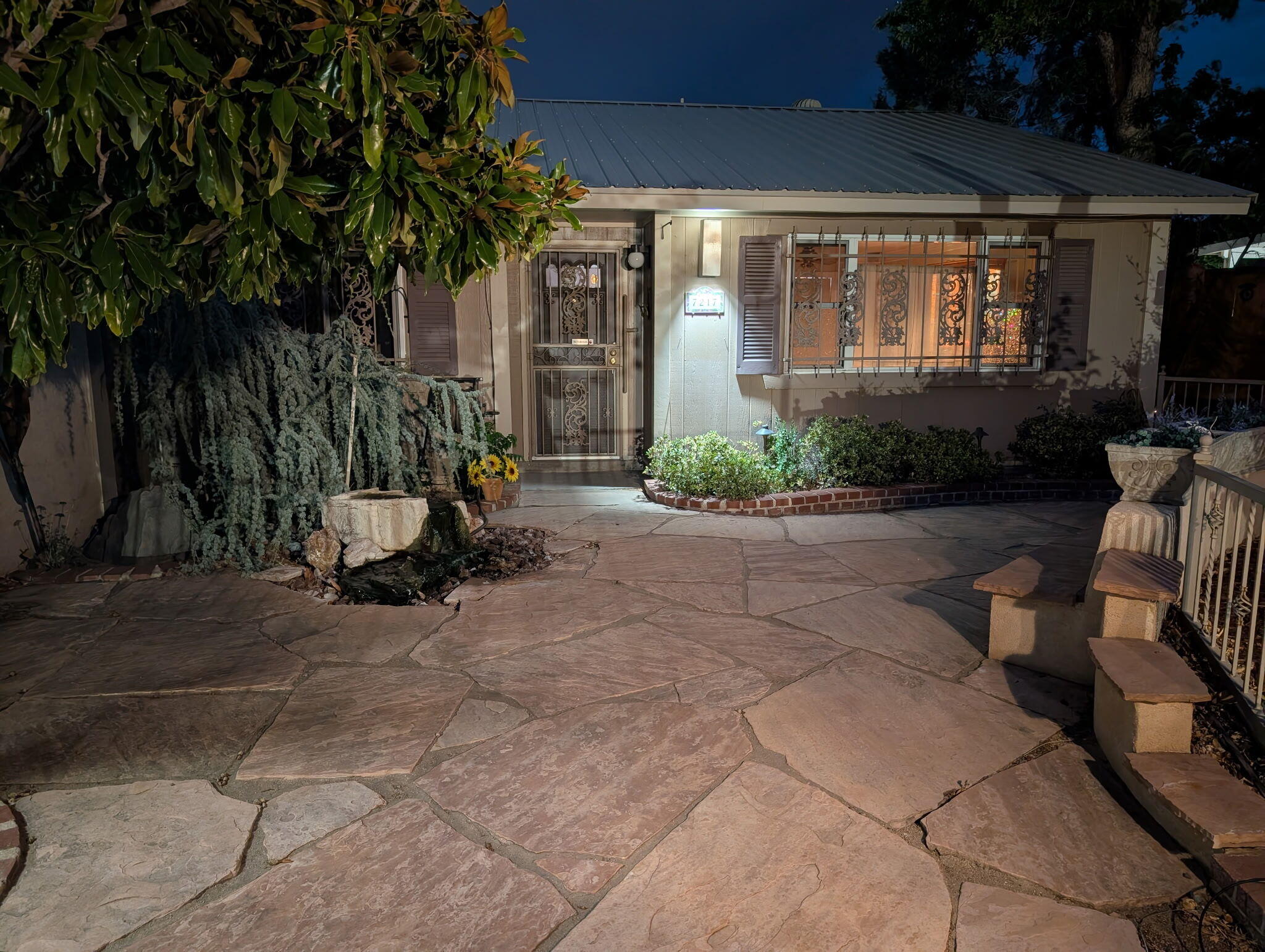 Photo 20 — 7217 Vivian Drive NE