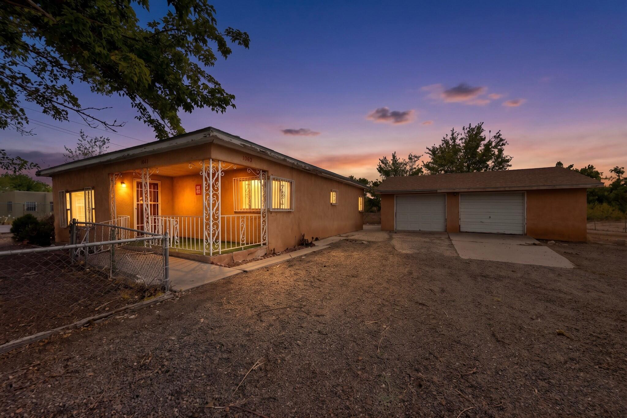 2062 Tapia Boulevard SW, Albuquerque, NM 87105