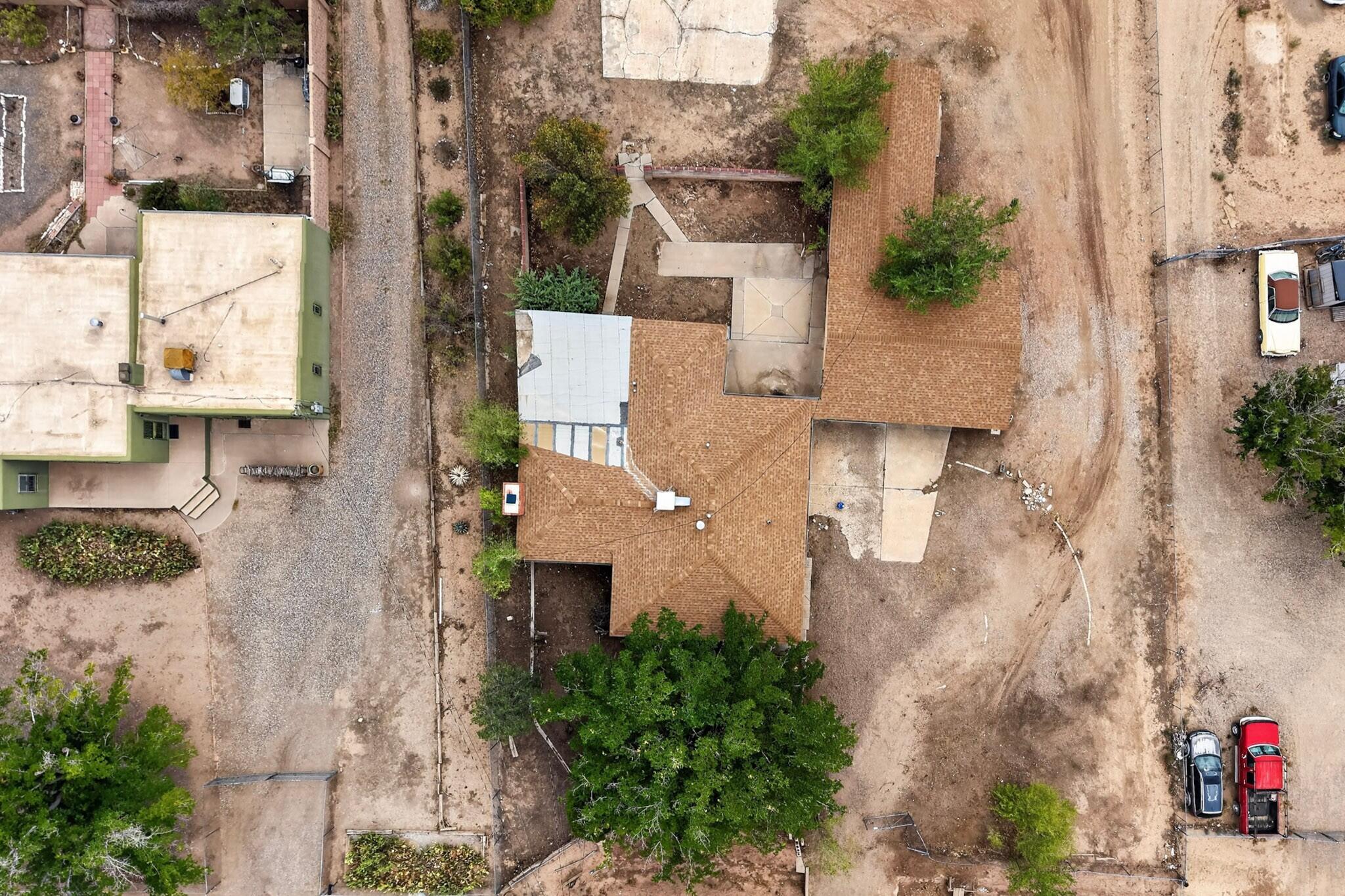 Photo 8 — 2062 Tapia Boulevard SW