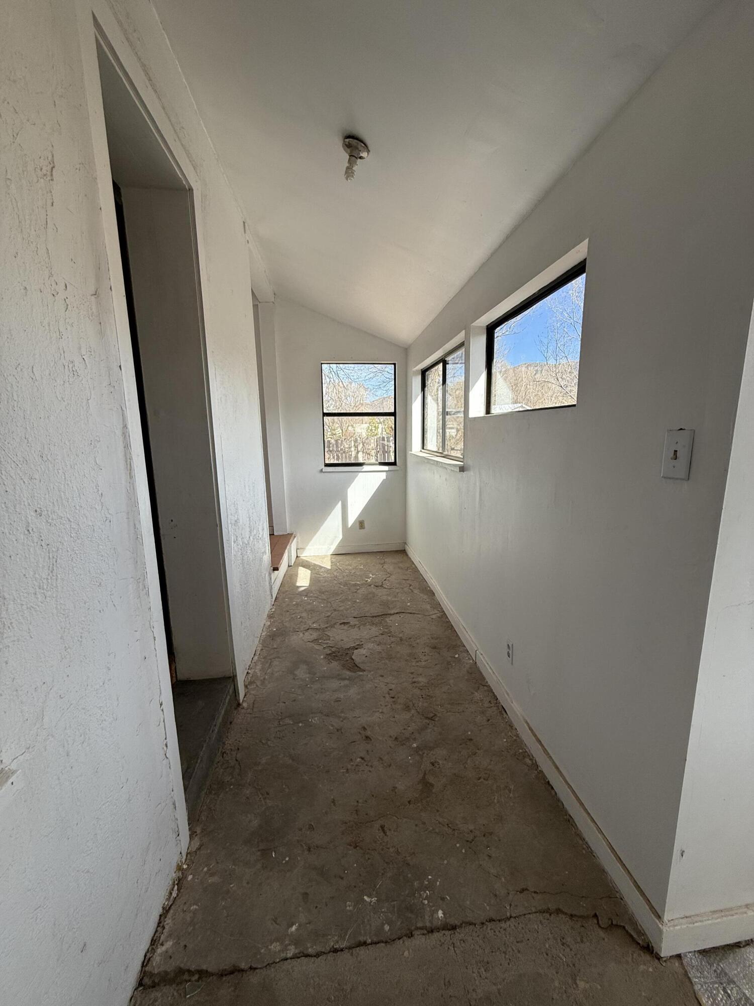 Photo 6 — 708 Spruce Street