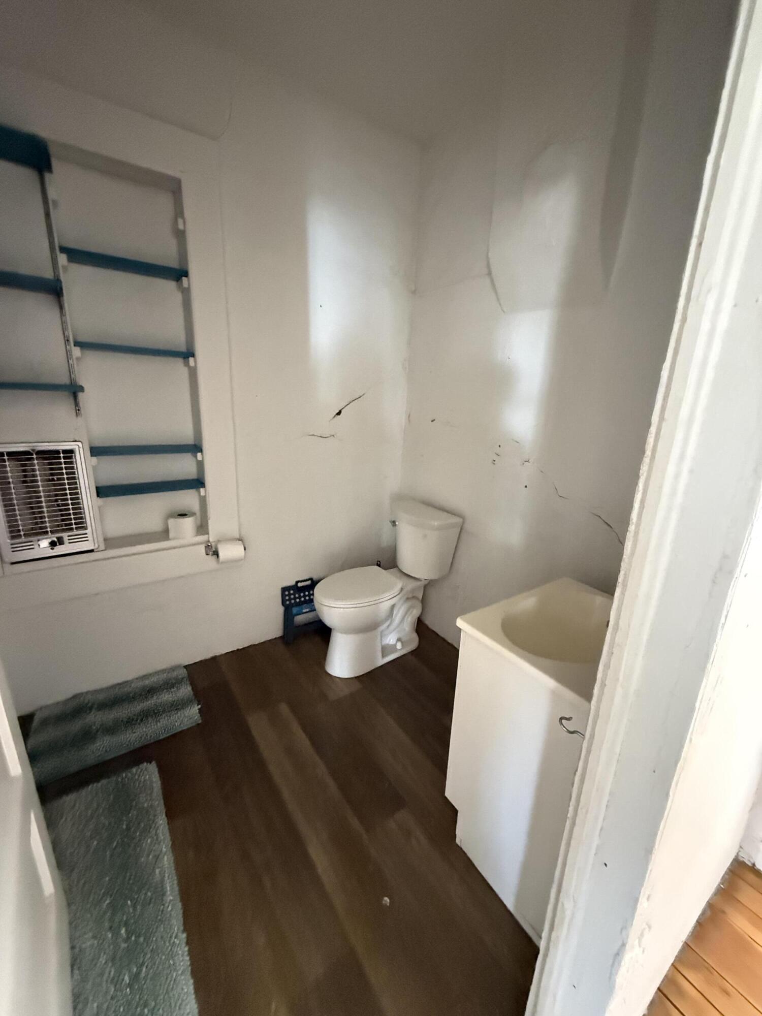 Photo 19 — 708 Spruce Street