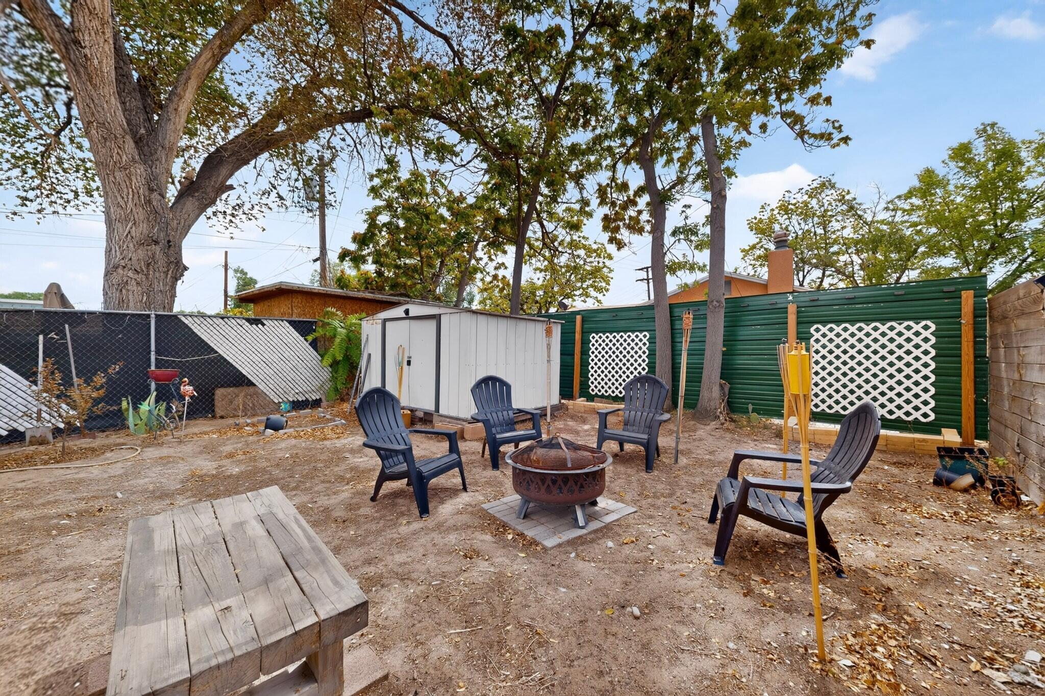 Photo 2 — 1002 Pacific Avenue SW