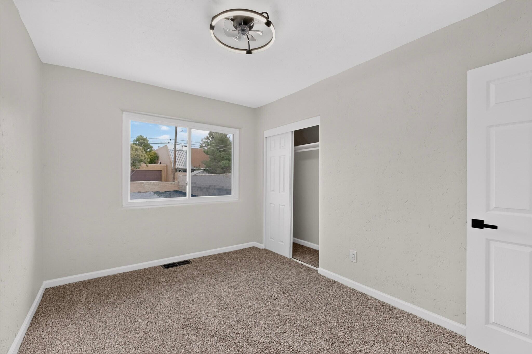 Photo 20 — 410 Adams Street NE