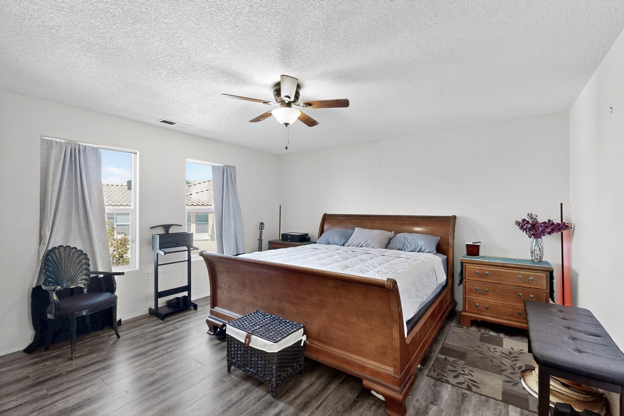 Photo 18 — 601 Menaul Boulevard NE UNIT 1404