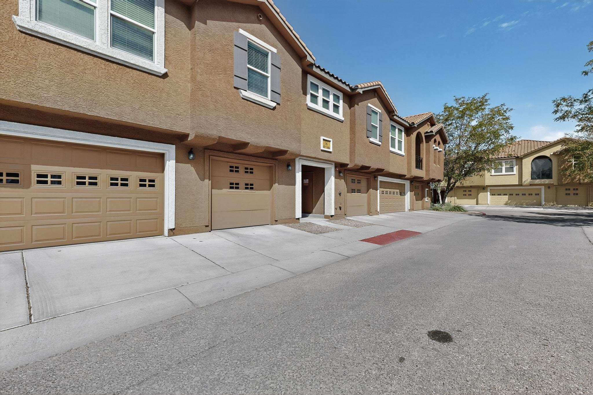 Photo 5 — 601 Menaul Boulevard NE UNIT 1404
