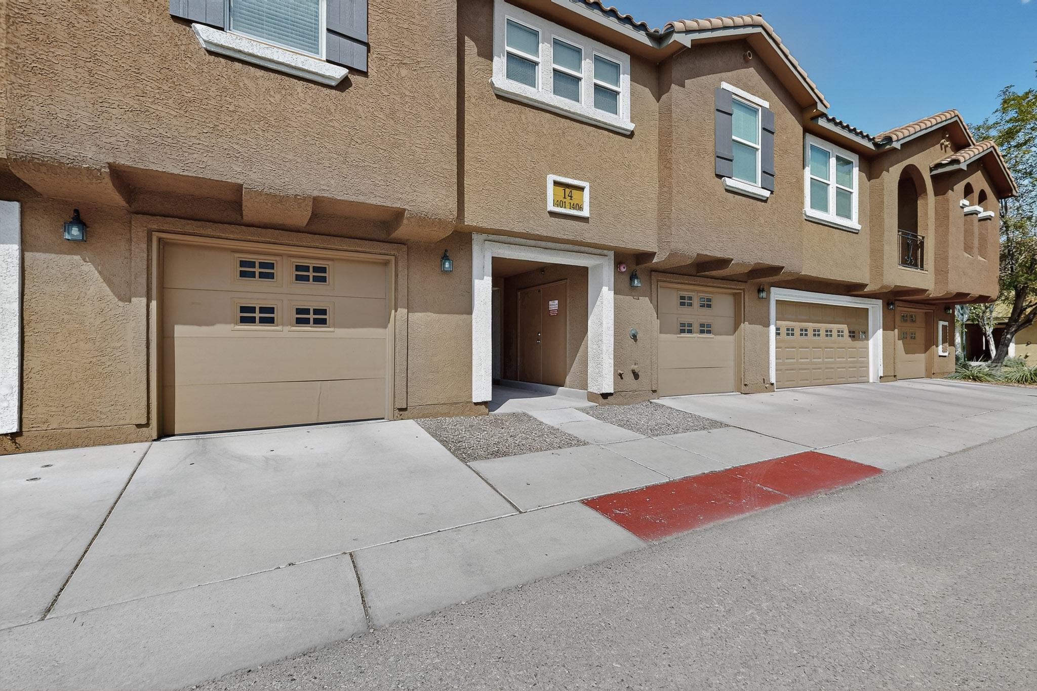 Photo 3 — 601 Menaul Boulevard NE UNIT 1404