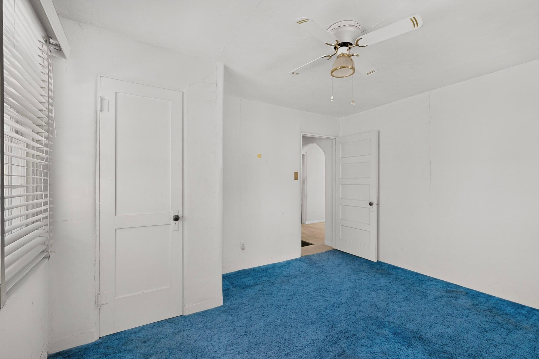 Photo 20 — 823 Headingly Avenue NW