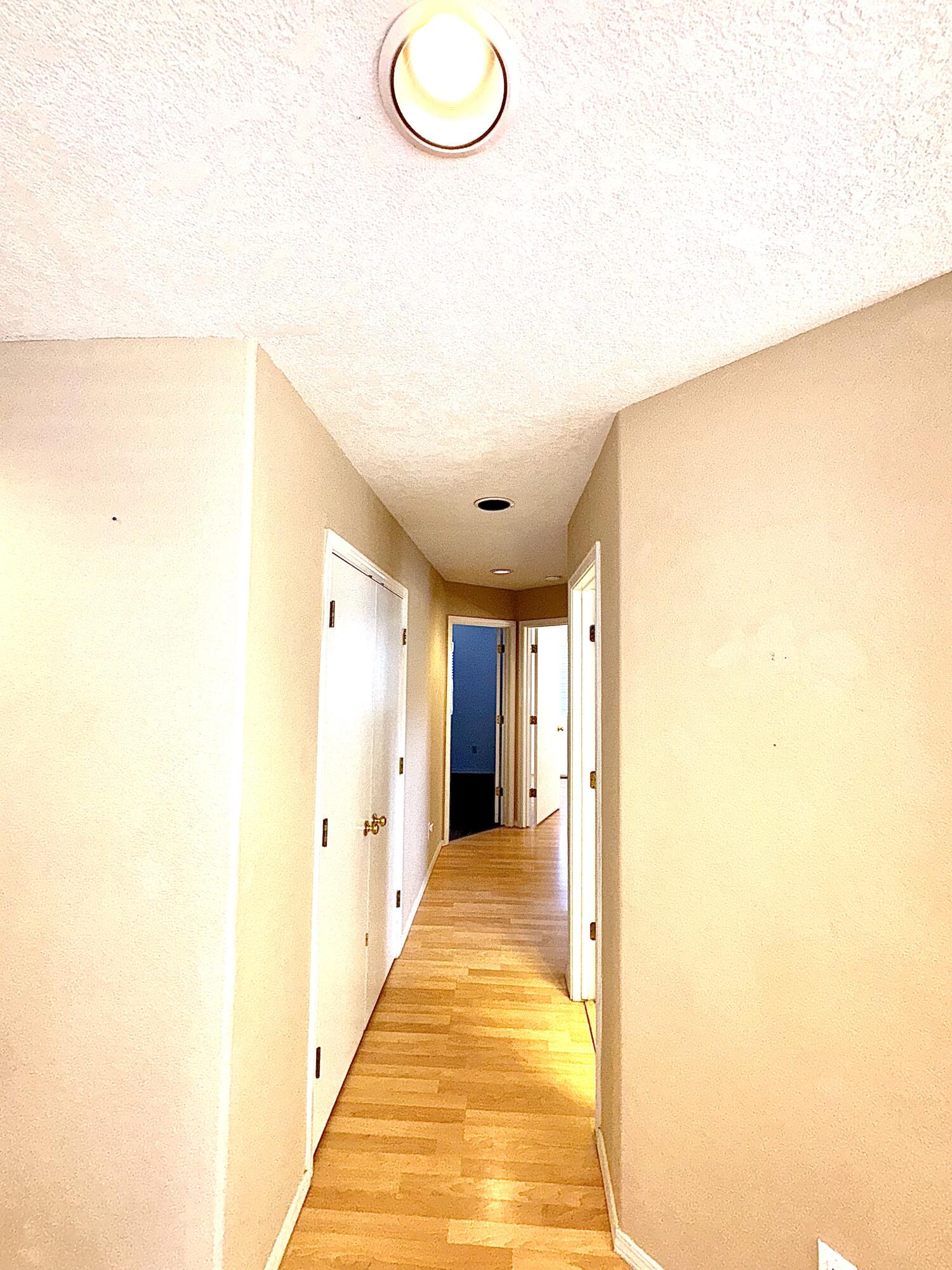 Photo 10 — 7039 Casa Elena Drive NE