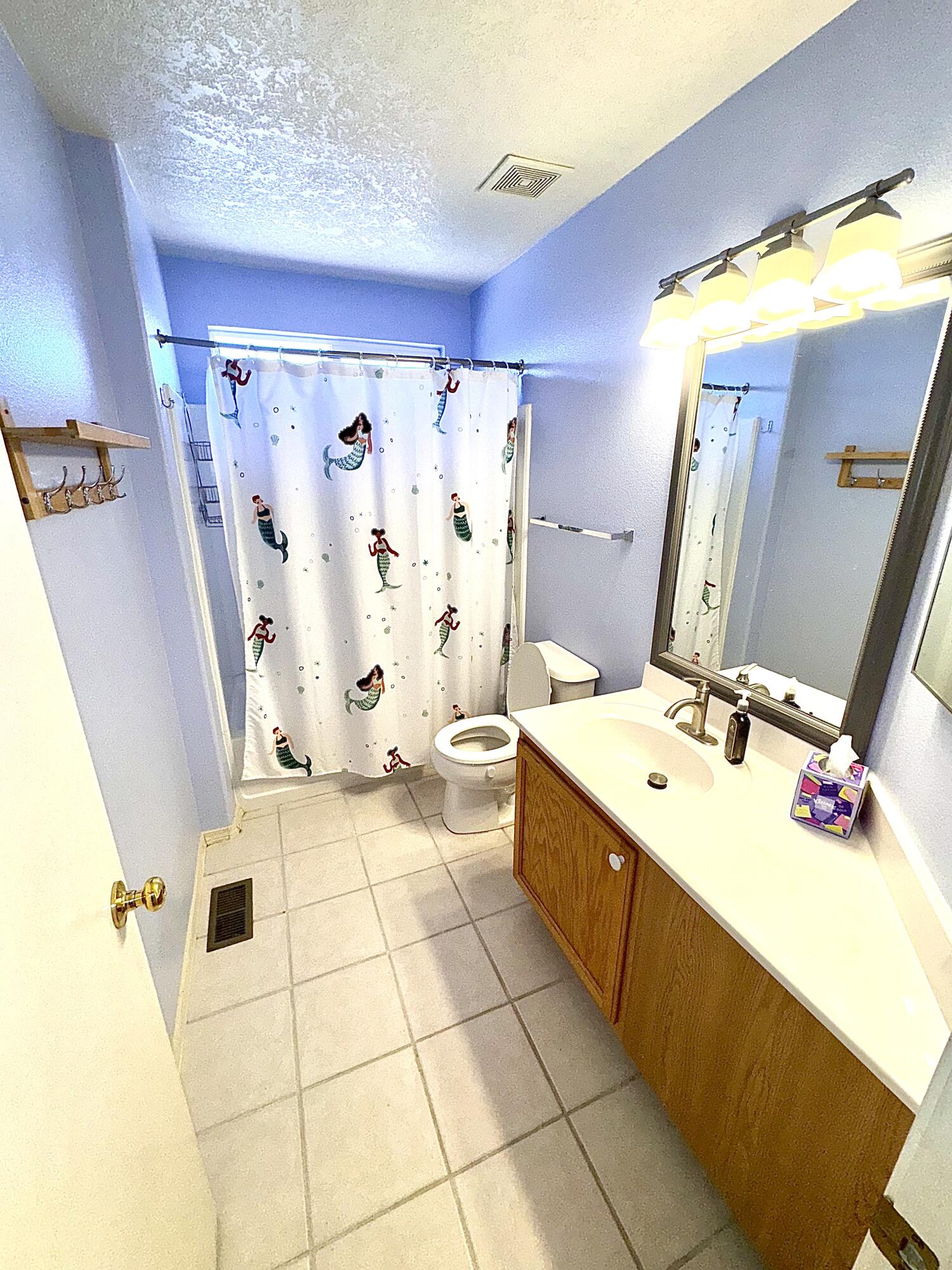 Photo 13 — 7039 Casa Elena Drive NE