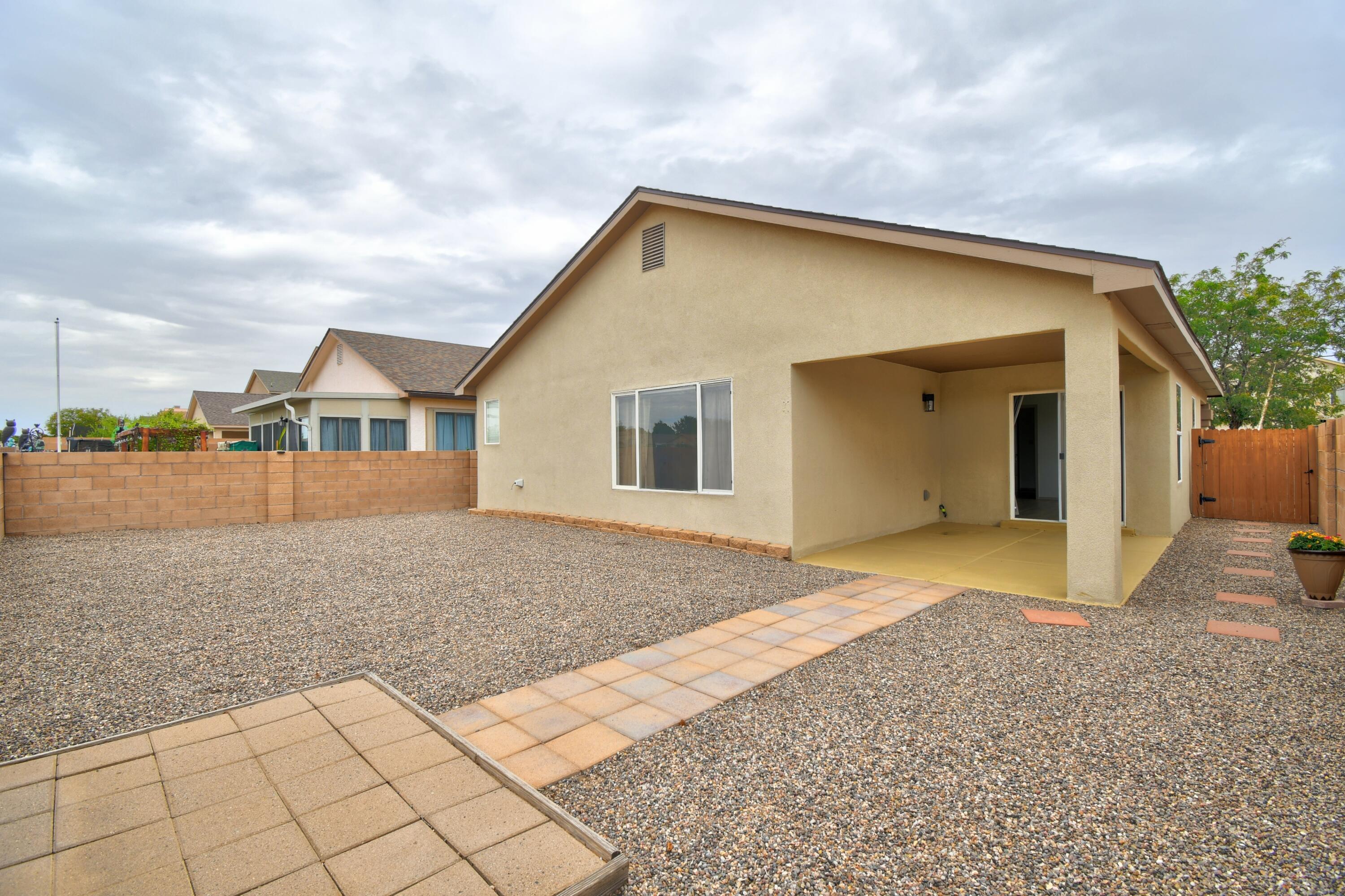 Photo 15 — 644 Peaceful Meadows Drive NE