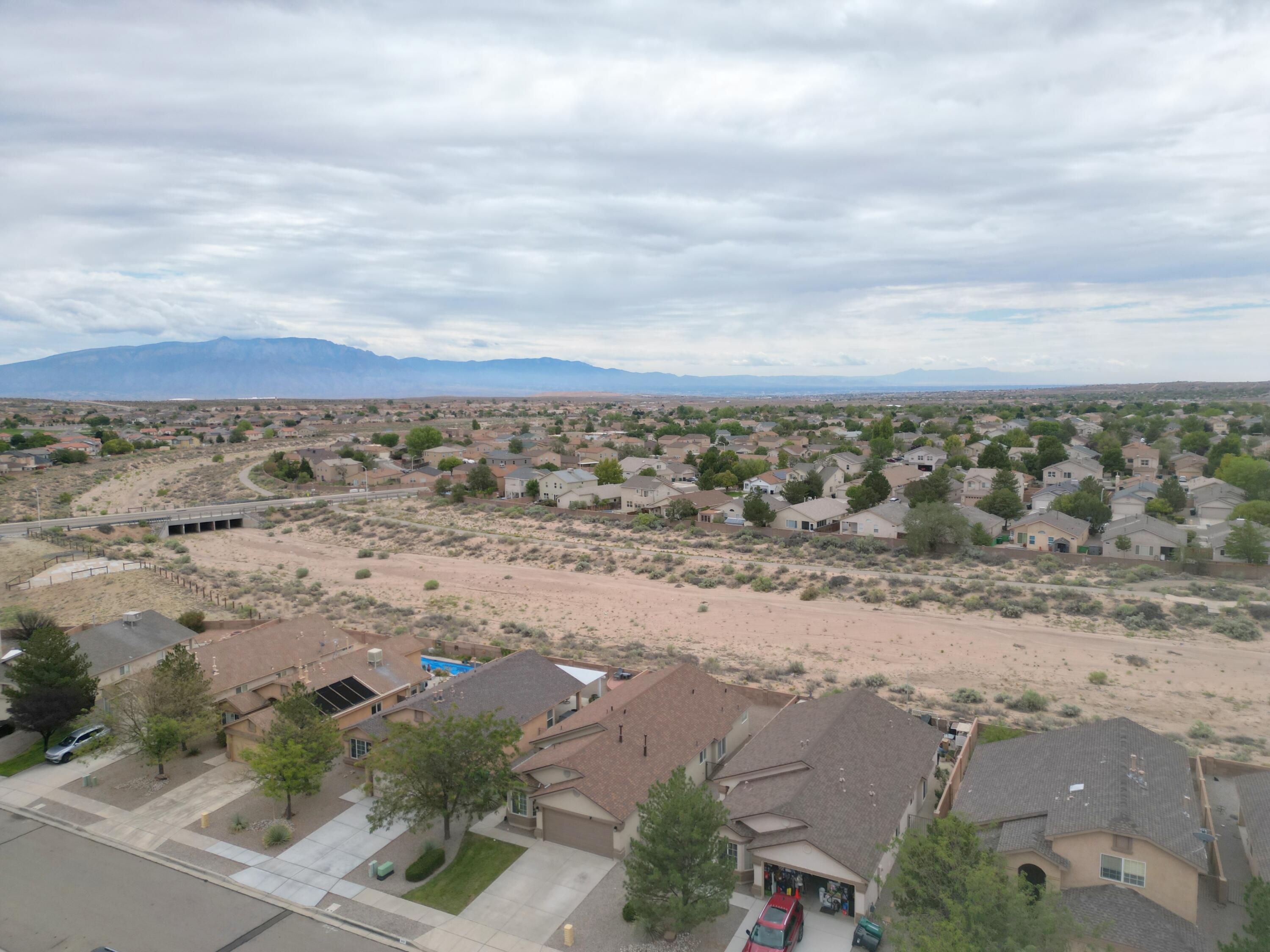 Photo 18 — 644 Peaceful Meadows Drive NE
