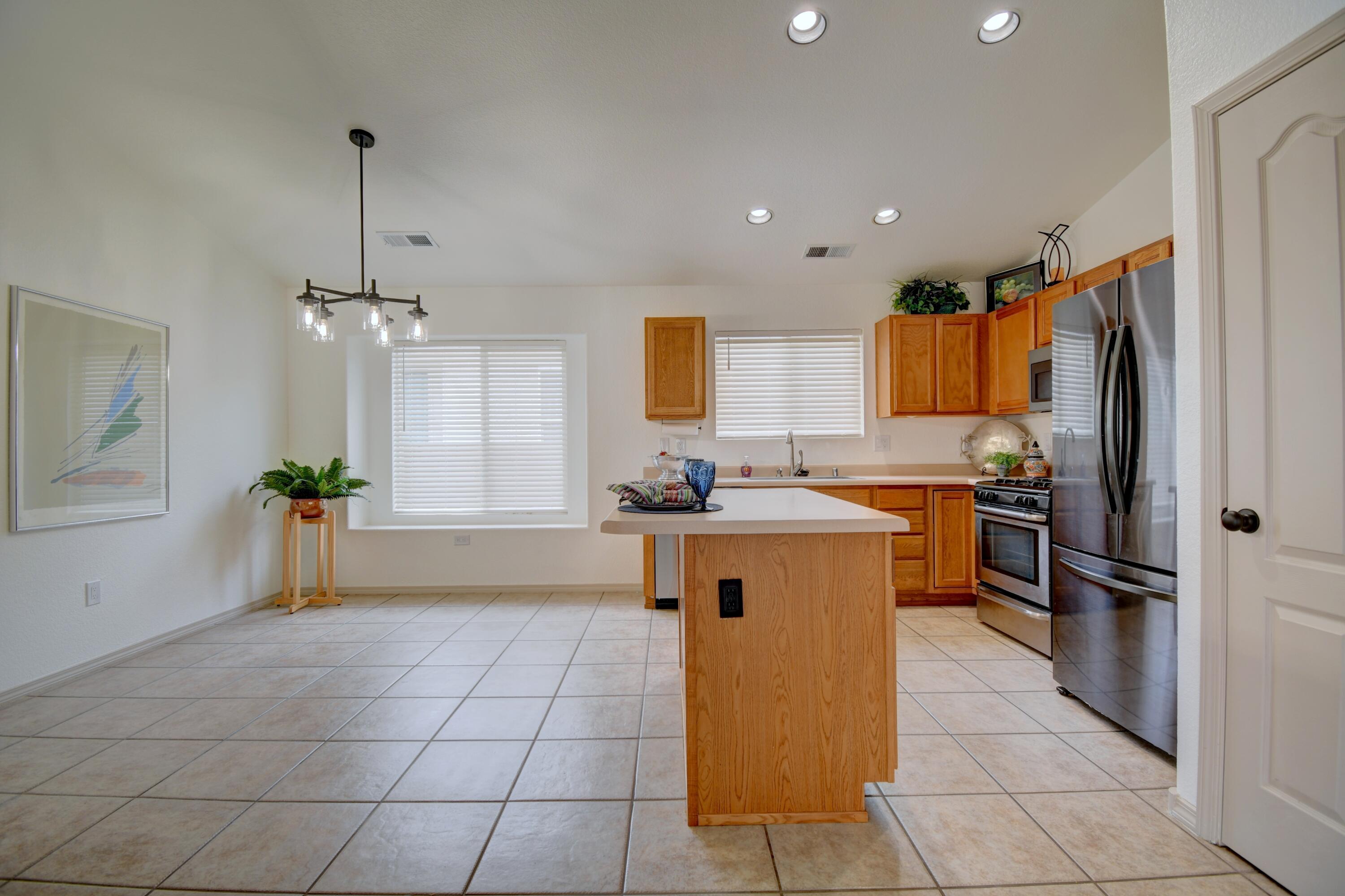 Photo 4 — 644 Peaceful Meadows Drive NE