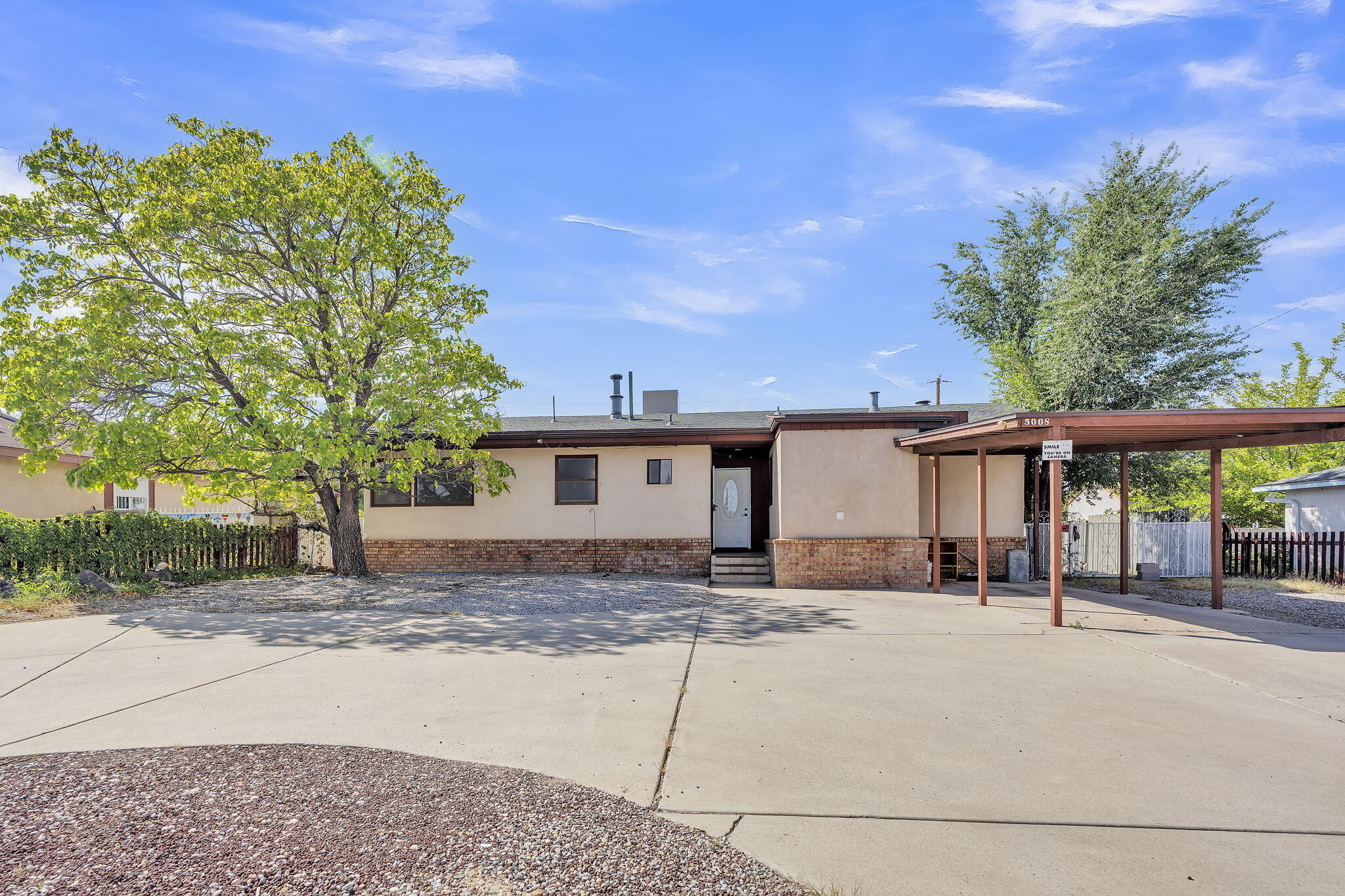 5008 Redlands Road NW, Albuquerque, NM 87120
