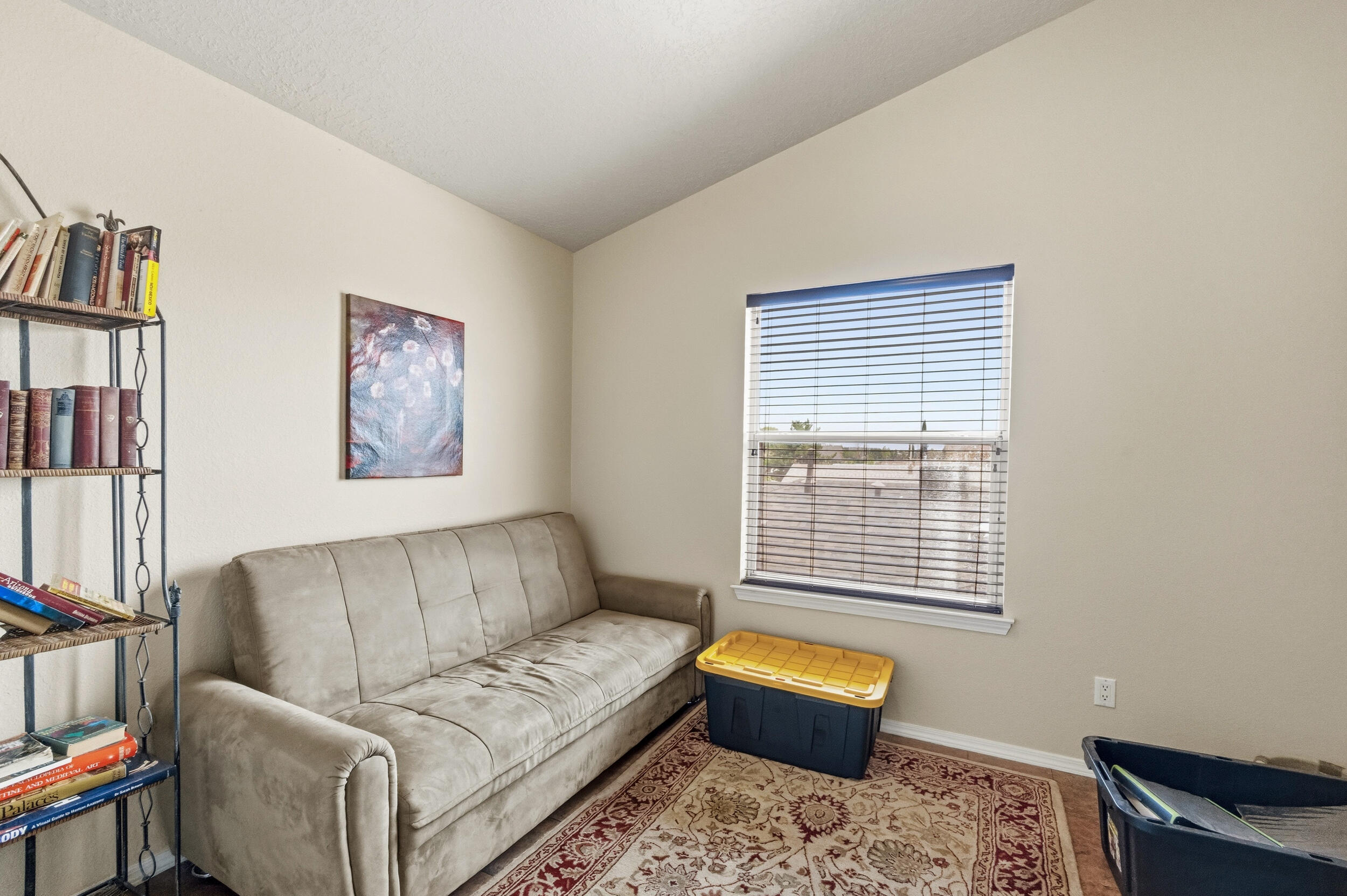 Photo 5 — 1519 Stoneway Drive NW