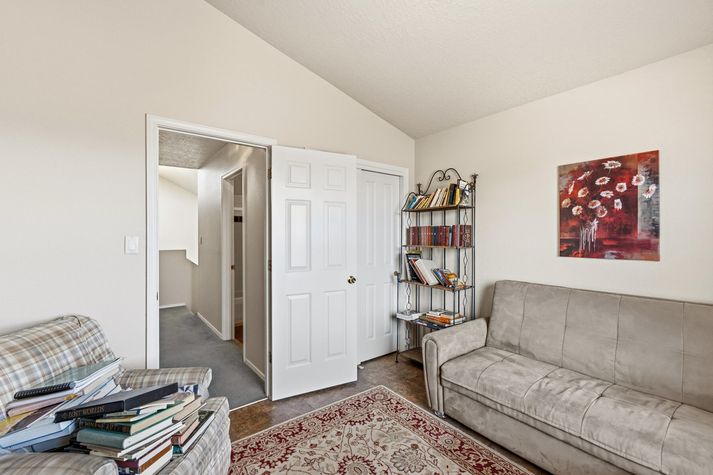Photo 6 — 1519 Stoneway Drive NW